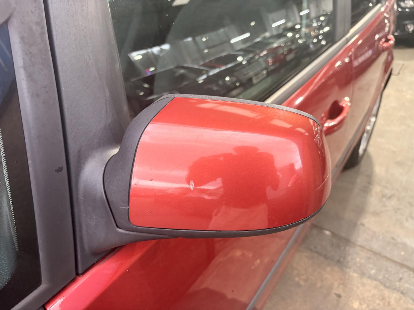Ford C-MAX - Image 15