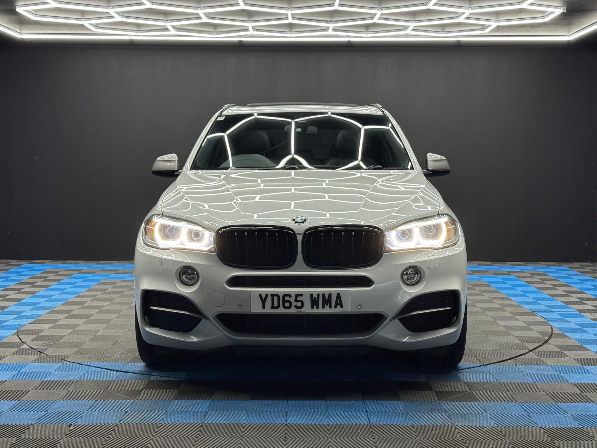 BMW X5 - Image 2