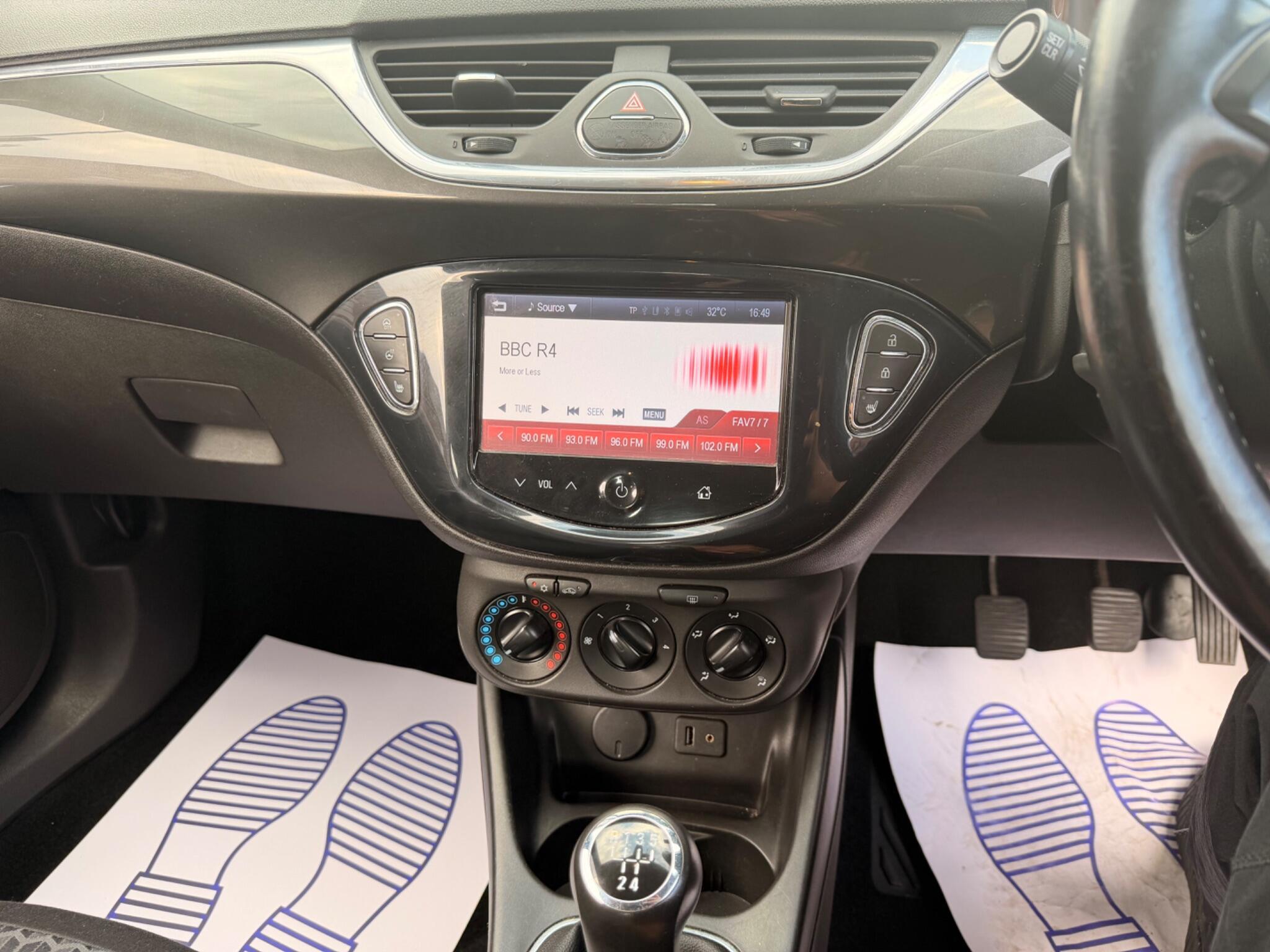 Vauxhall Corsa - Image 15