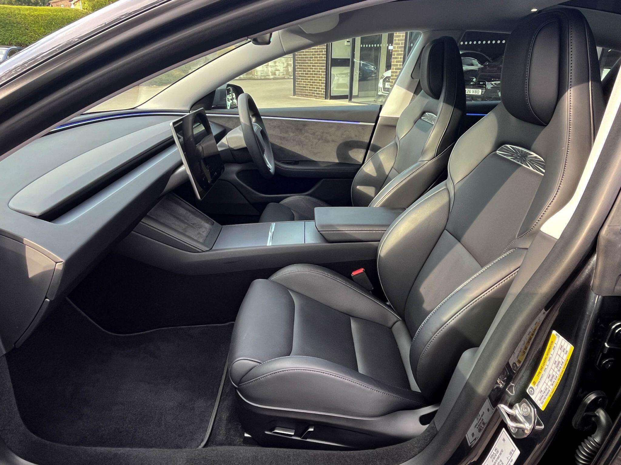 Tesla Model 3 - Image 7