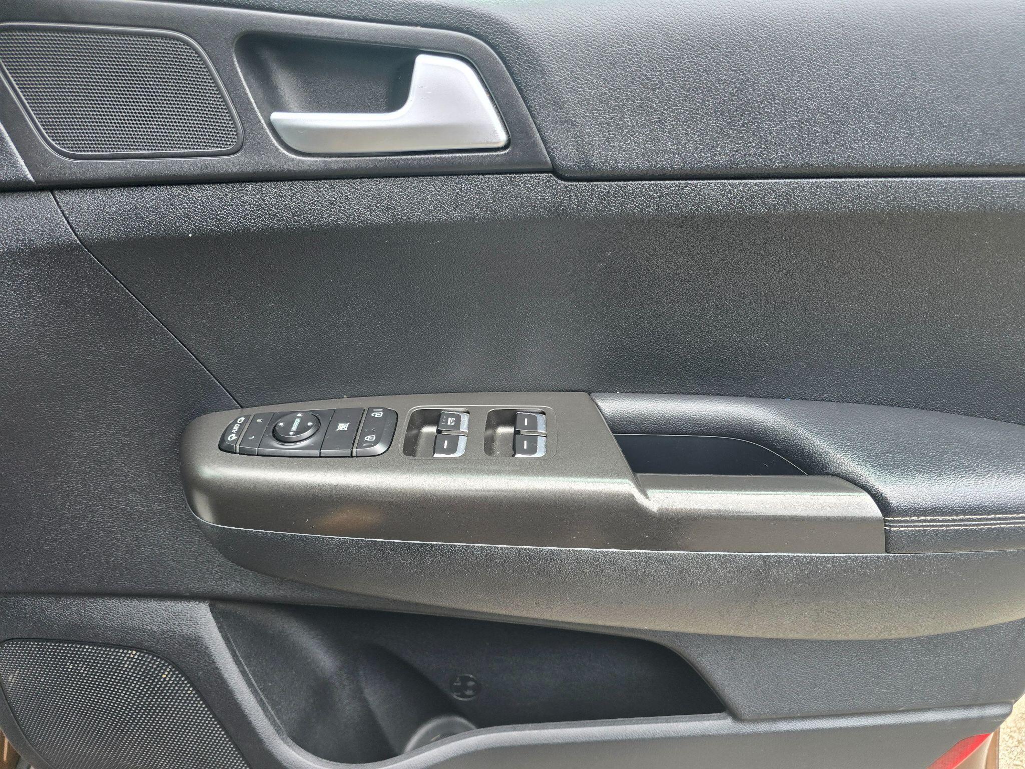 Kia Sportage - Image 31
