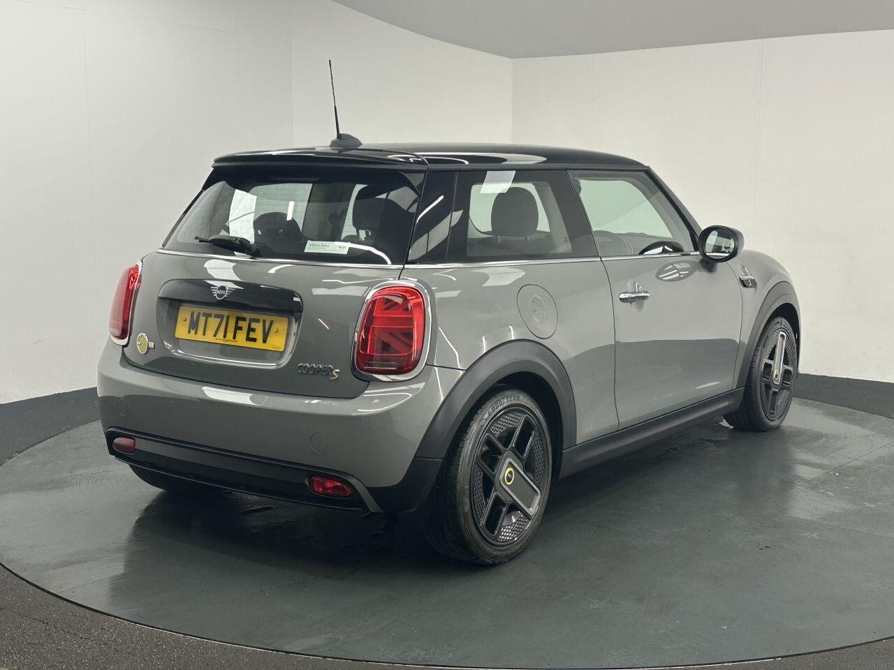 MINI Electric Hatch - Image 10