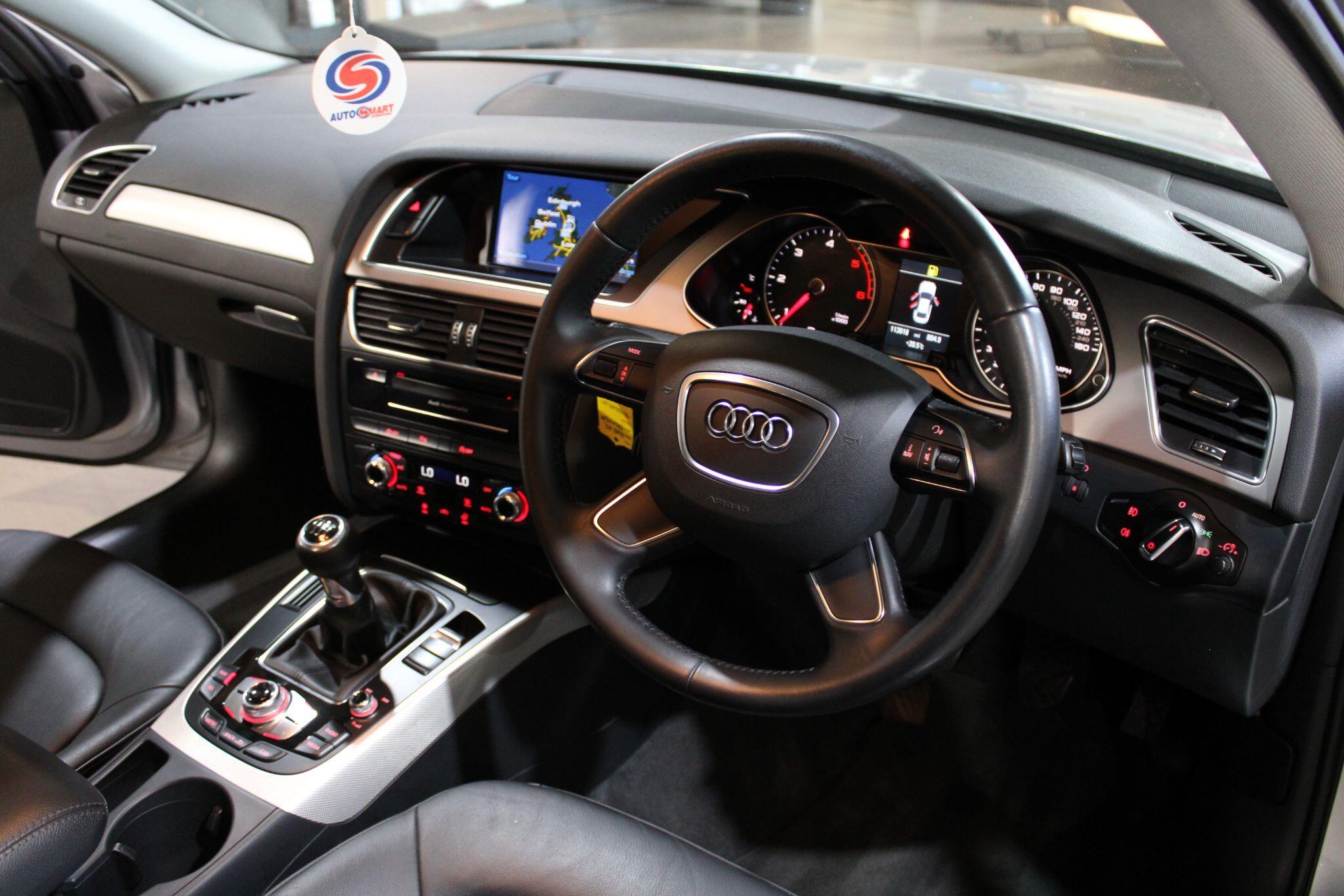 Audi A4 - Image 4