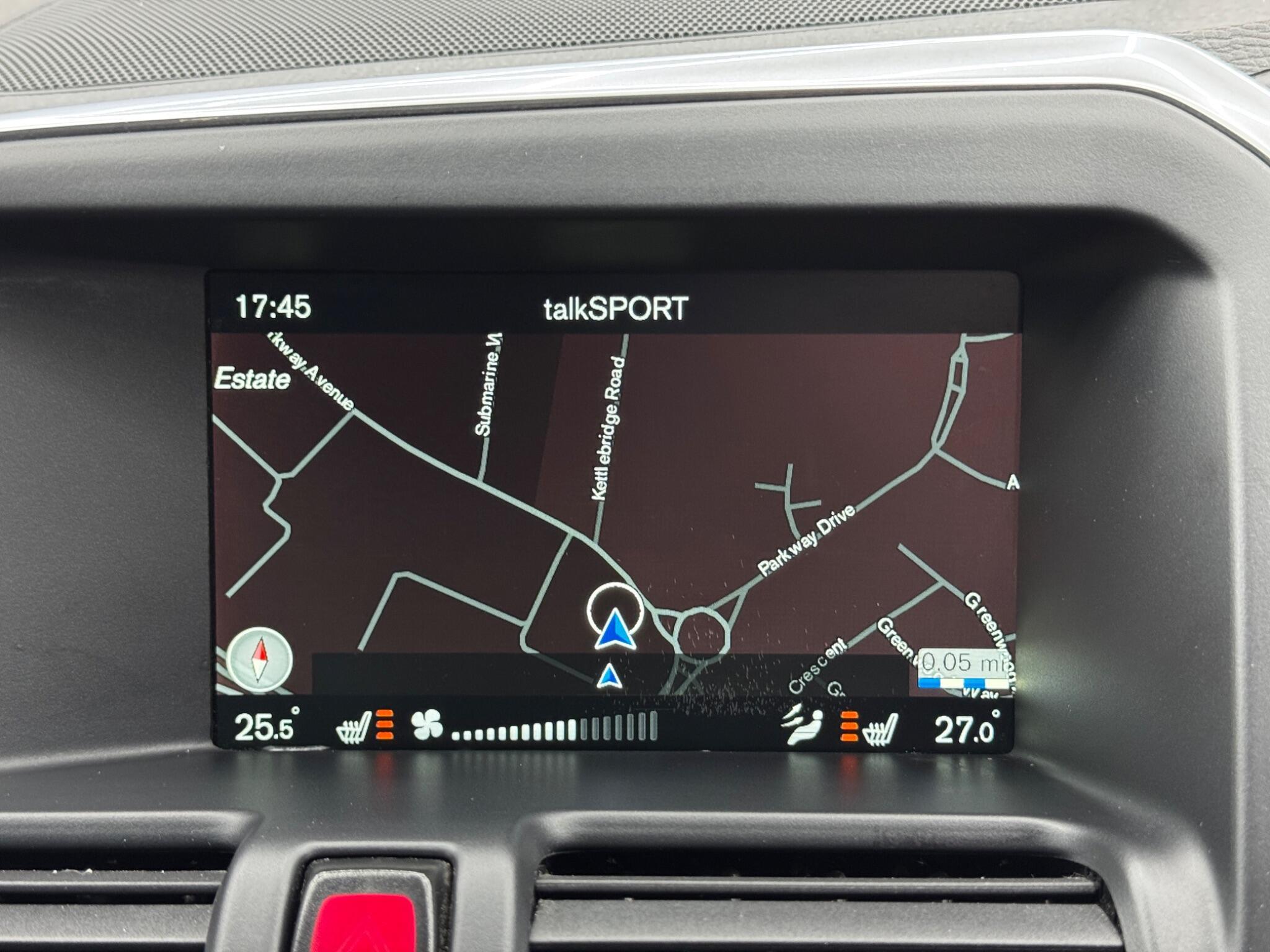 Volvo XC60 - Image 27