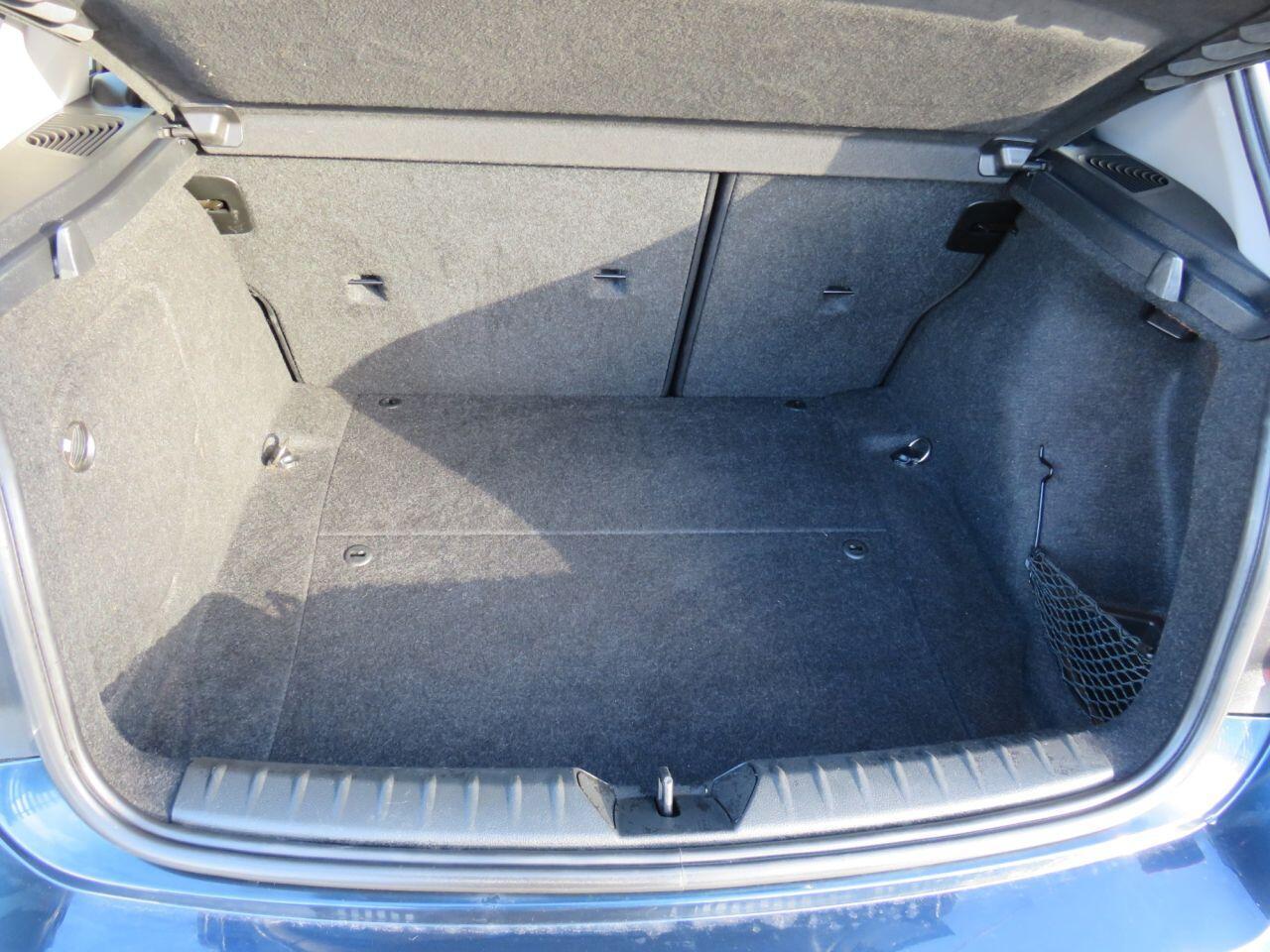 BMW 1 Series - Image 12