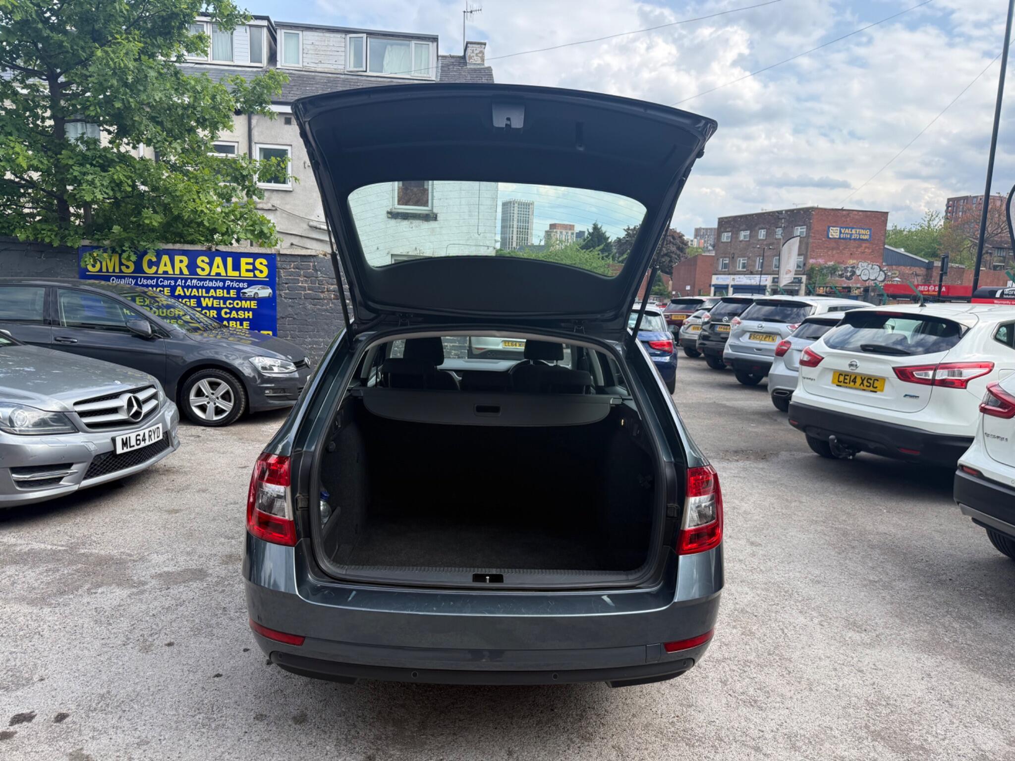 Skoda Octavia - Image 28