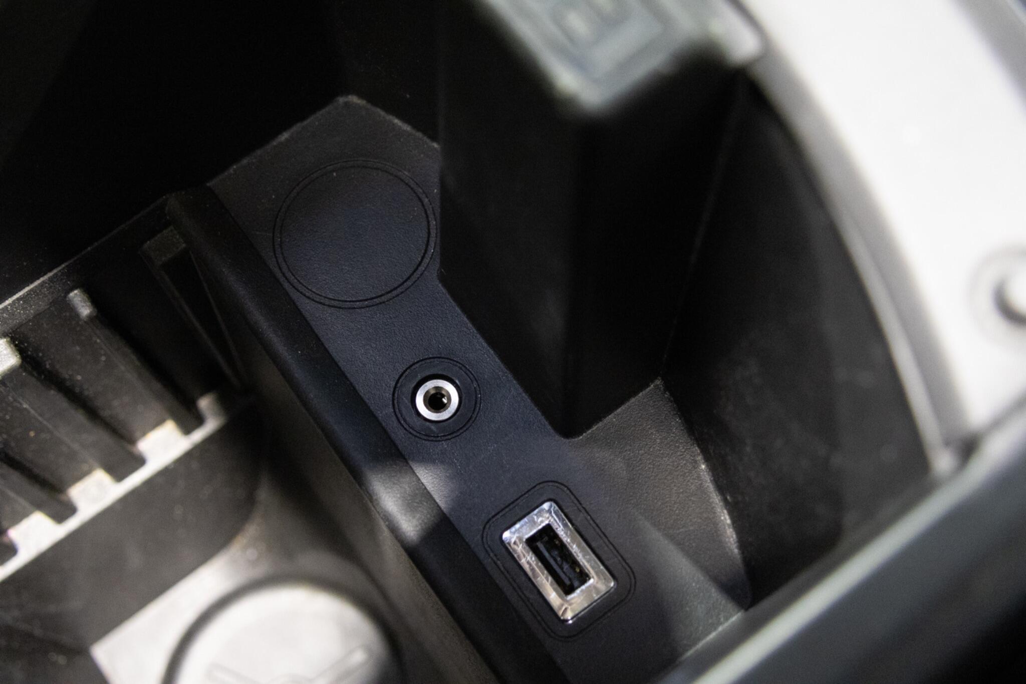 Ford Kuga - Image 25