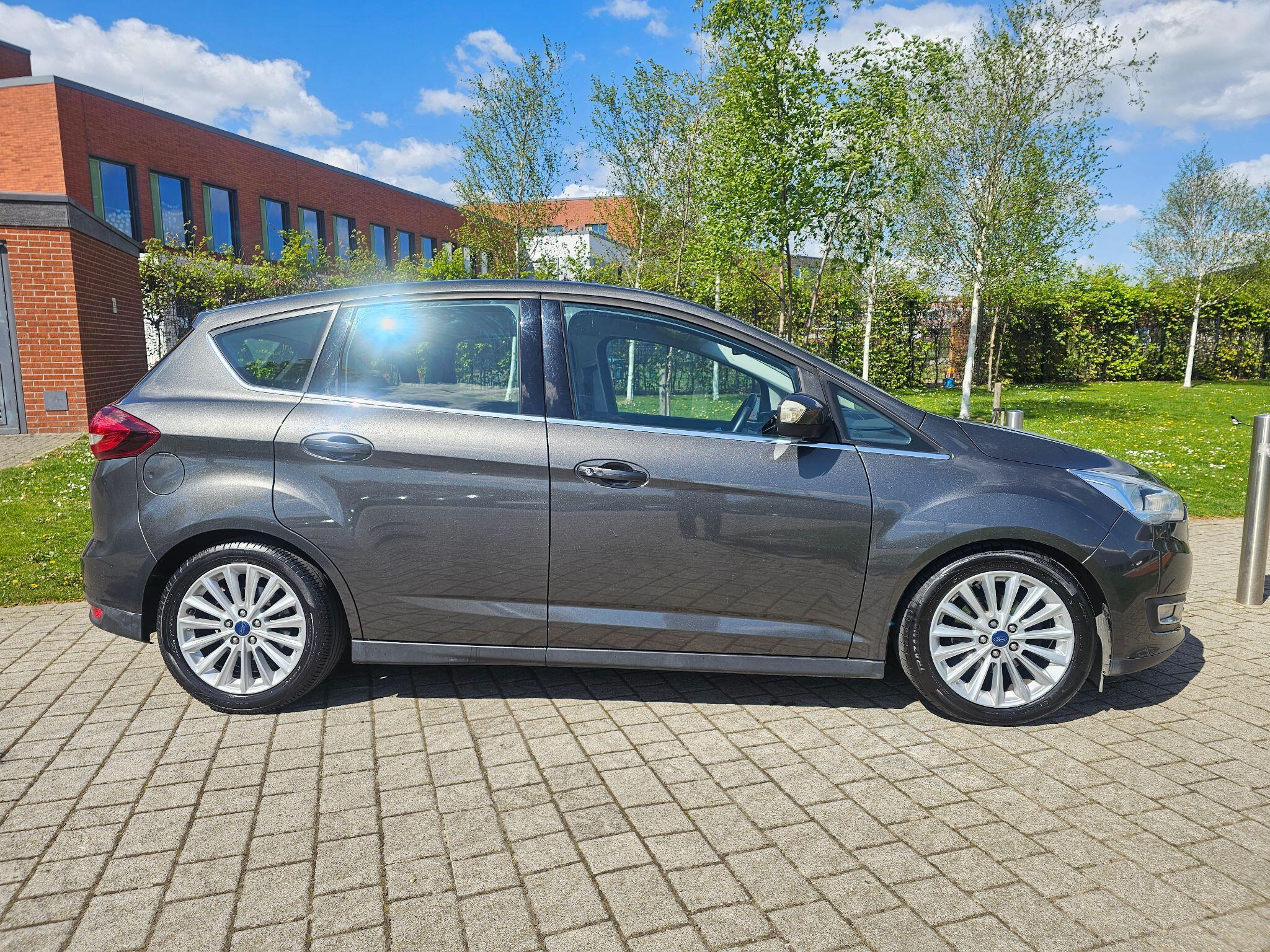 Ford C-MAX - Image 16