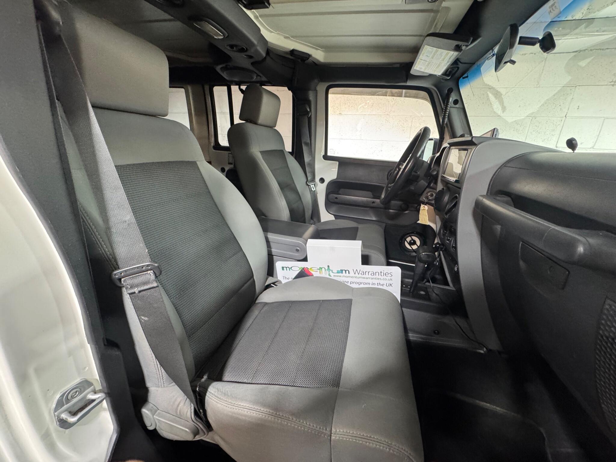 Jeep Wrangler - Image 10