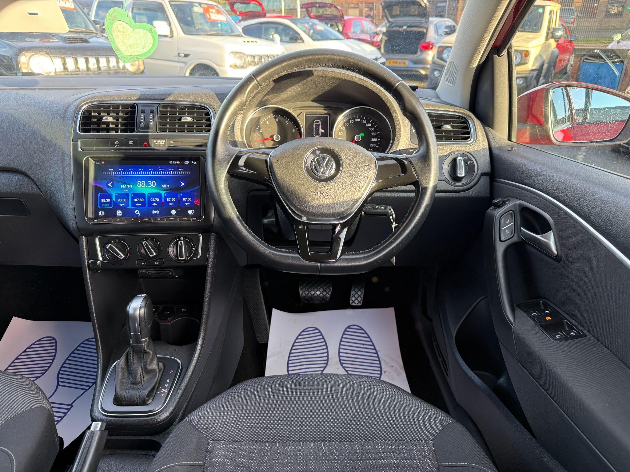 Volkswagen Polo - Image 34