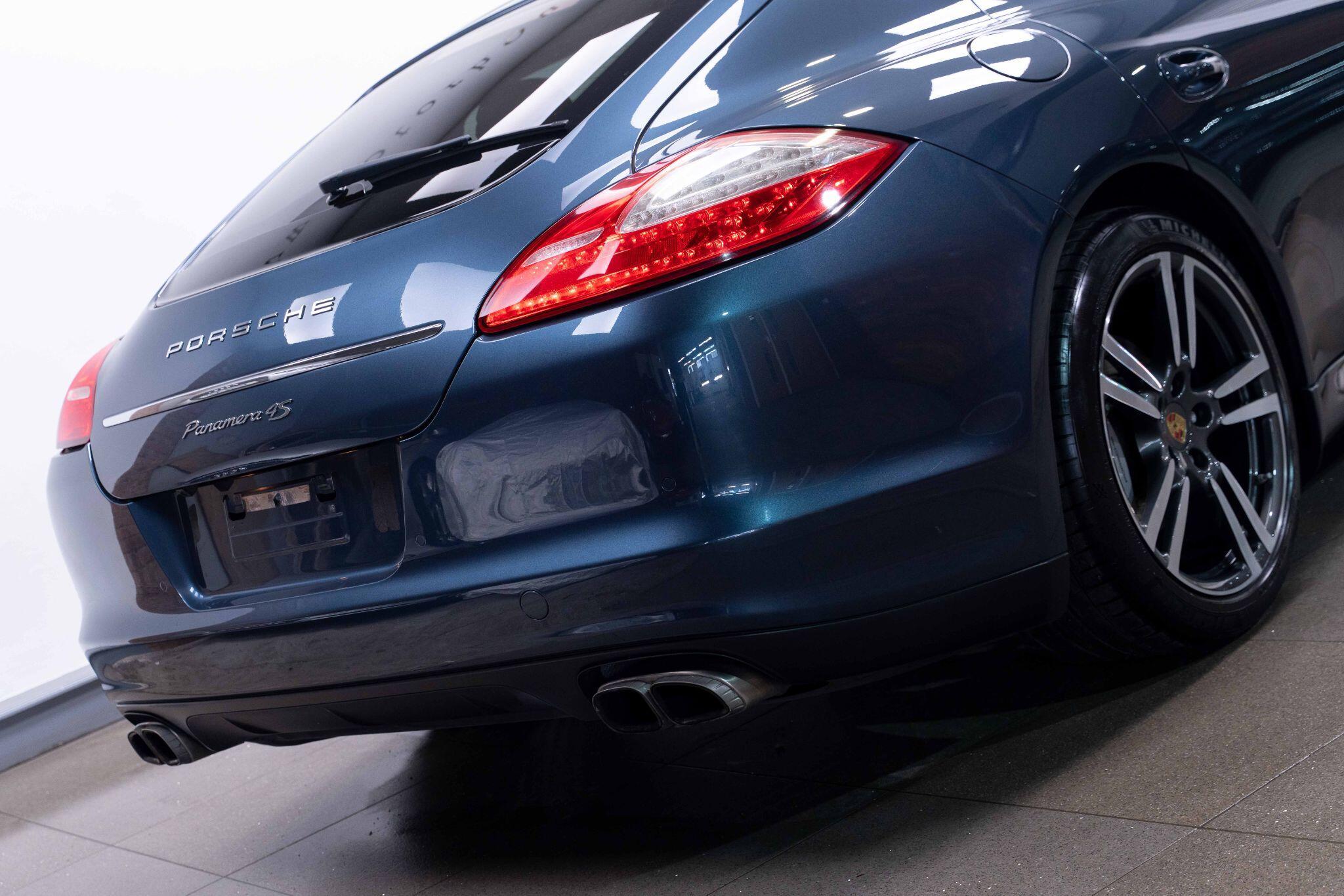 Porsche Panamera - Image 6