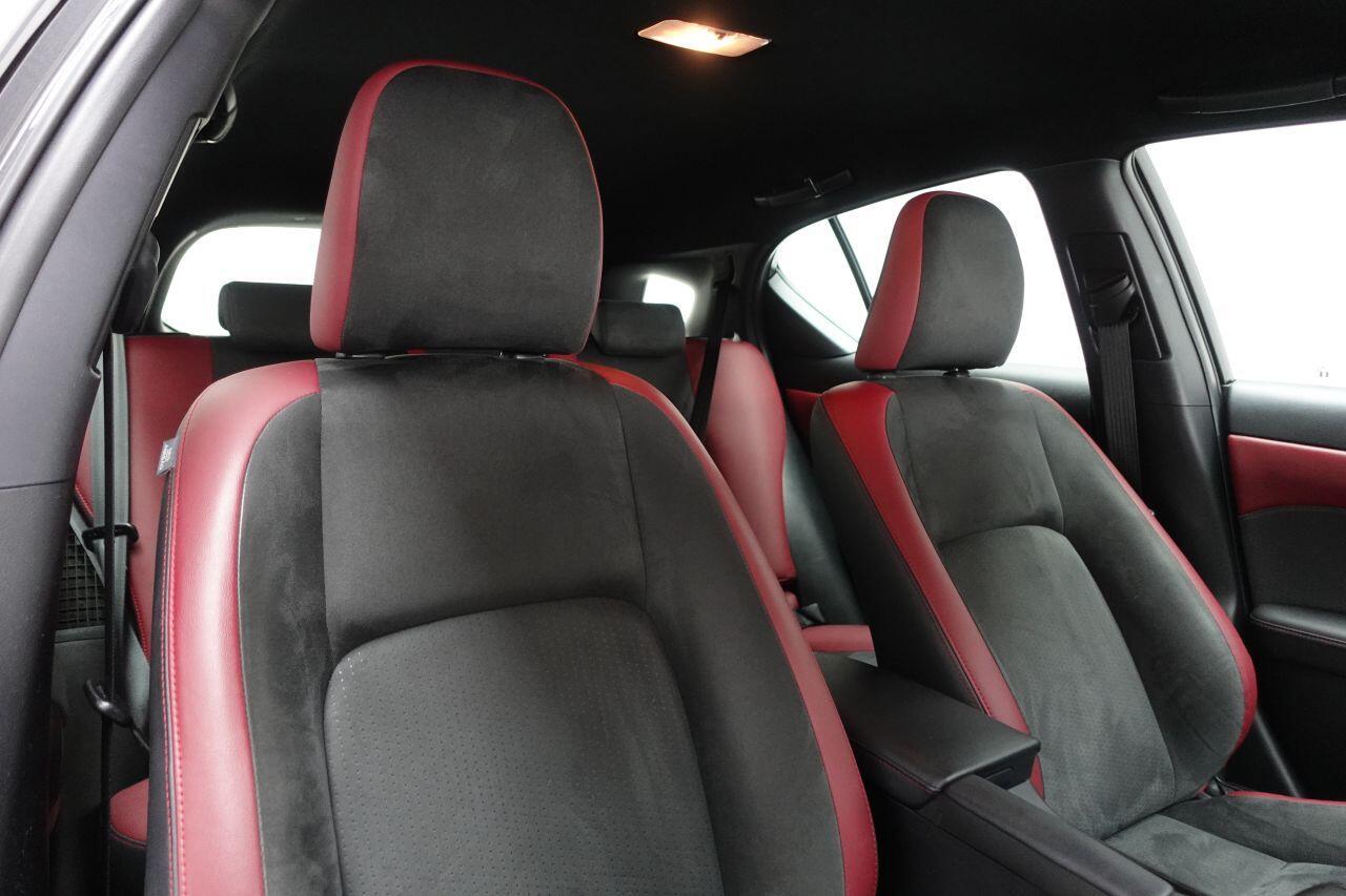 Lexus CT - Image 2