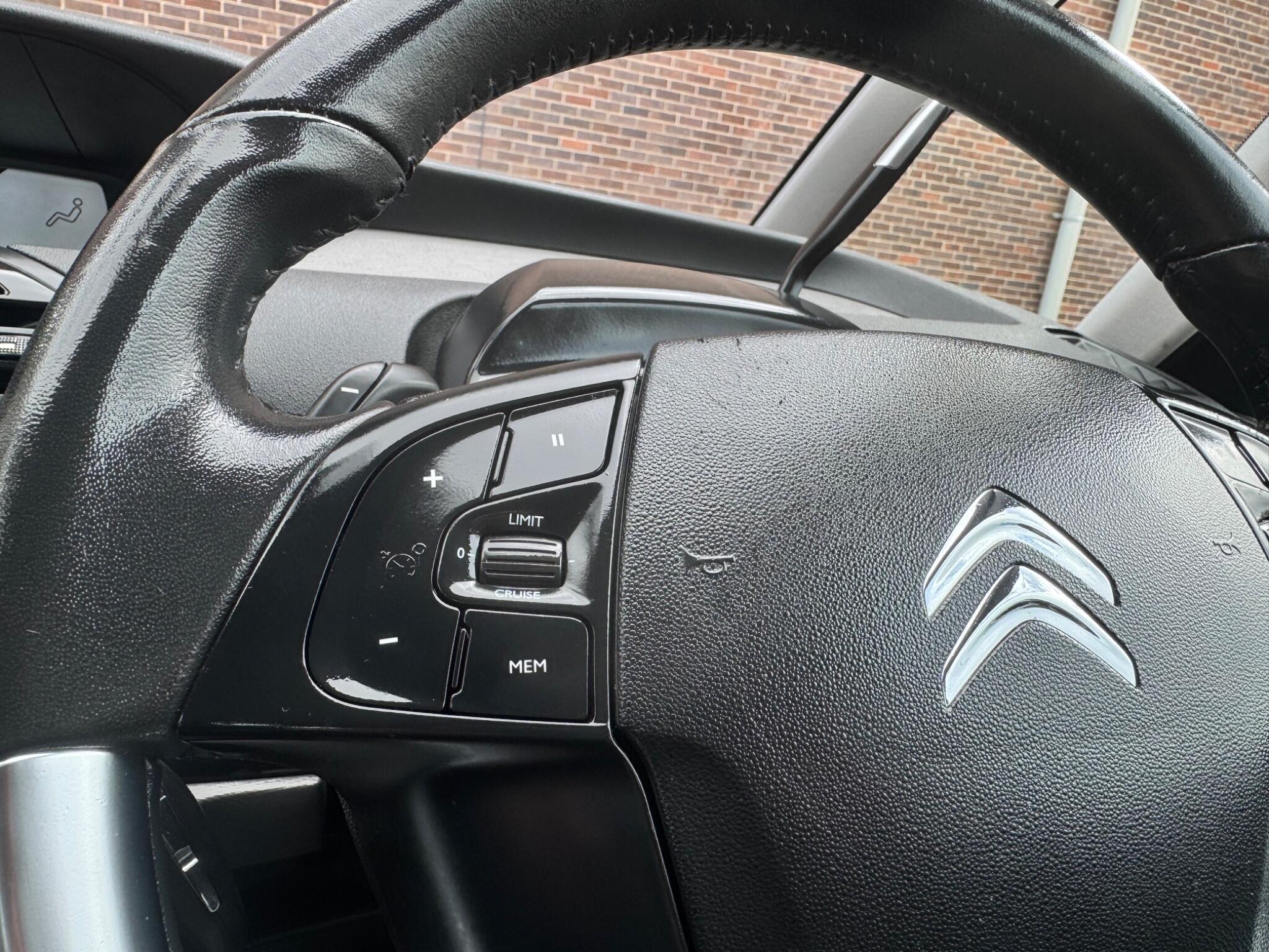 Citroen Grand C4 Picasso - Image 34