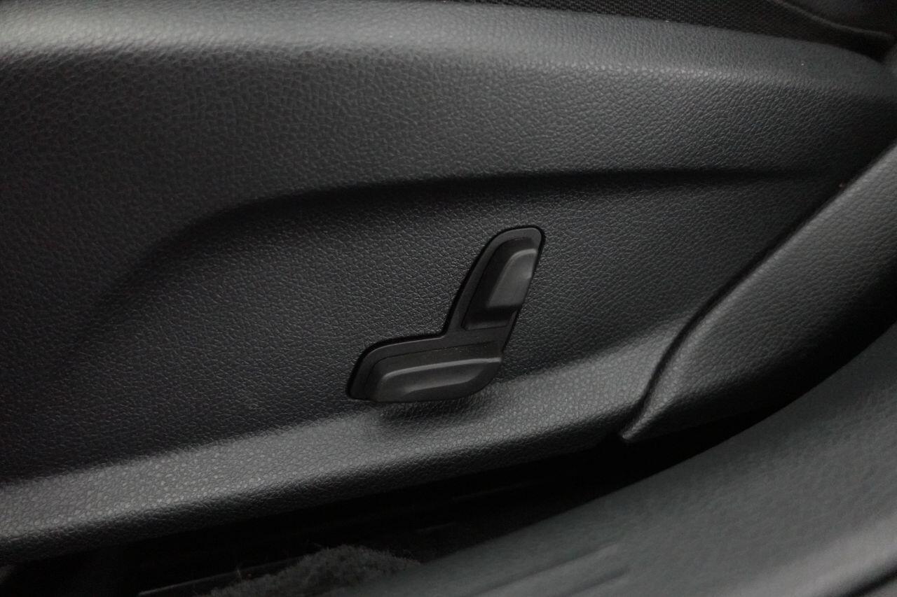 Mercedes C Class - Image 17