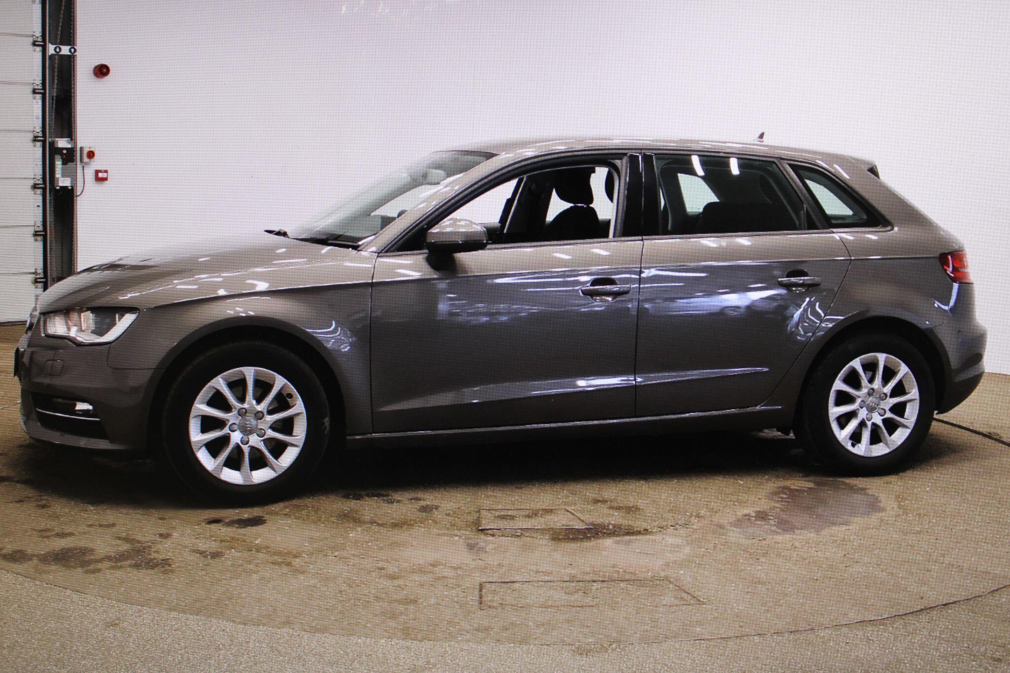 Audi A3 - Image 2