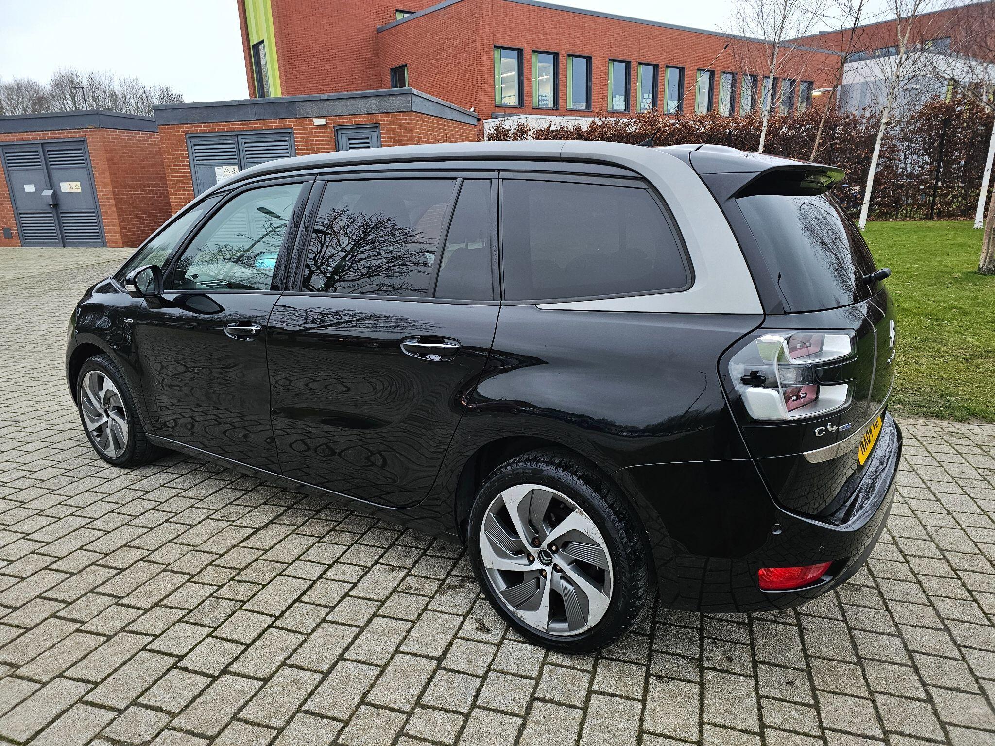 Citroen Grand C4 Picasso - Image 30