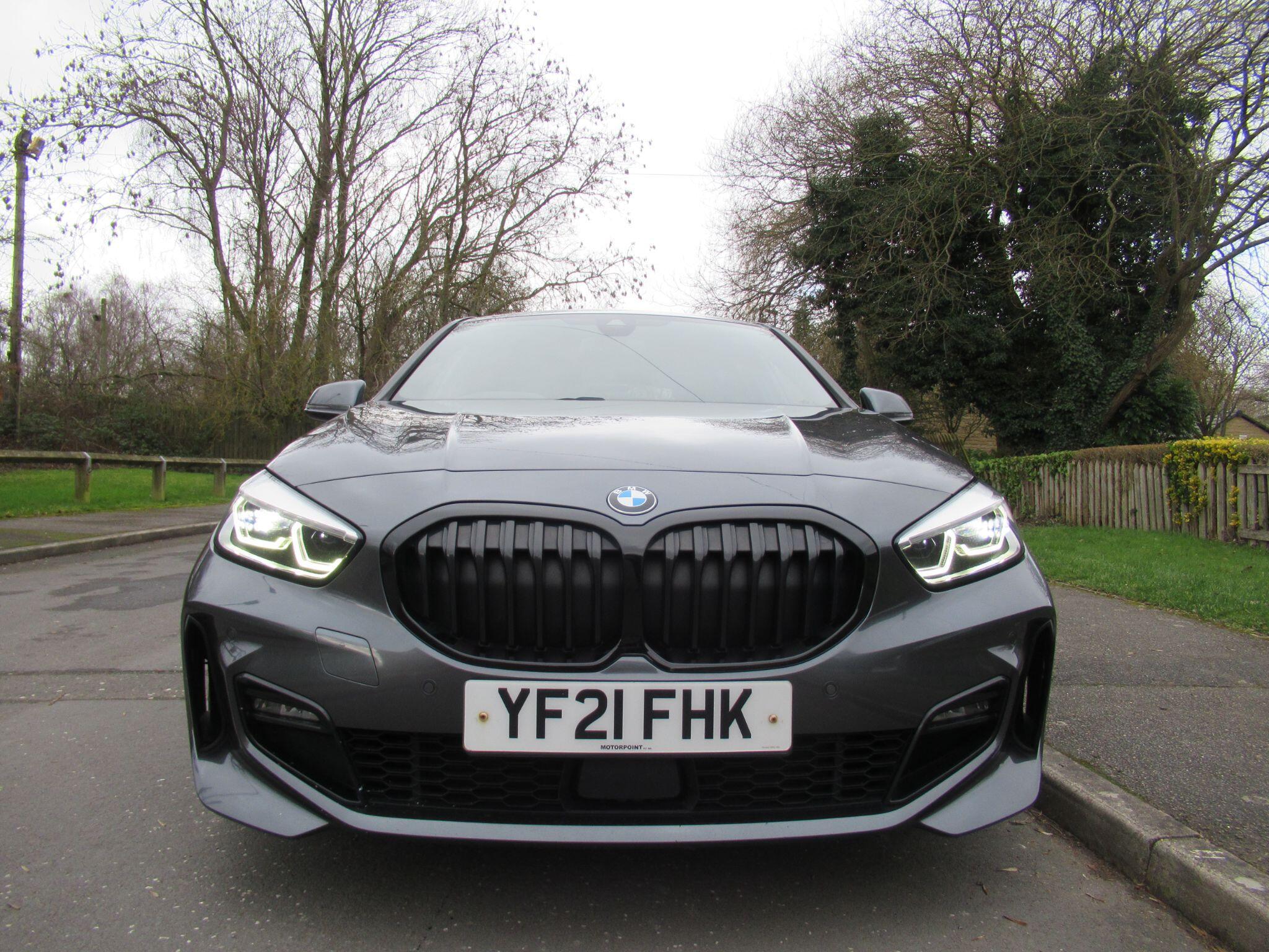 BMW 1 Series - Image 11