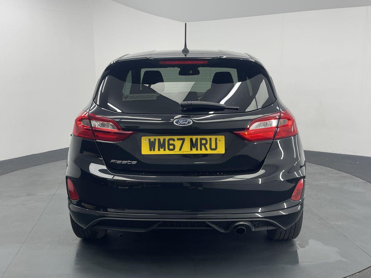 Ford Fiesta - Image 10