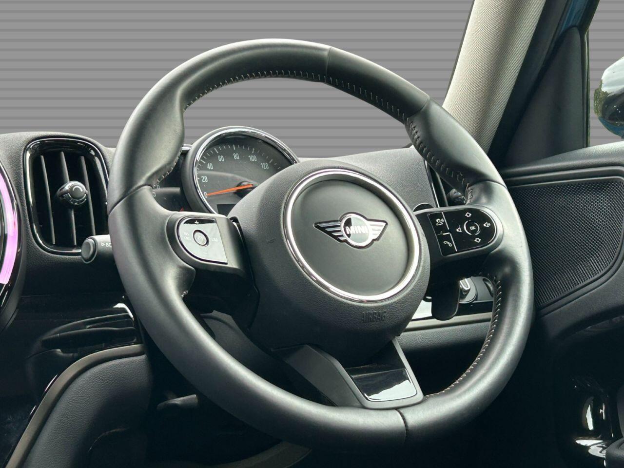 MINI Countryman - Image 24