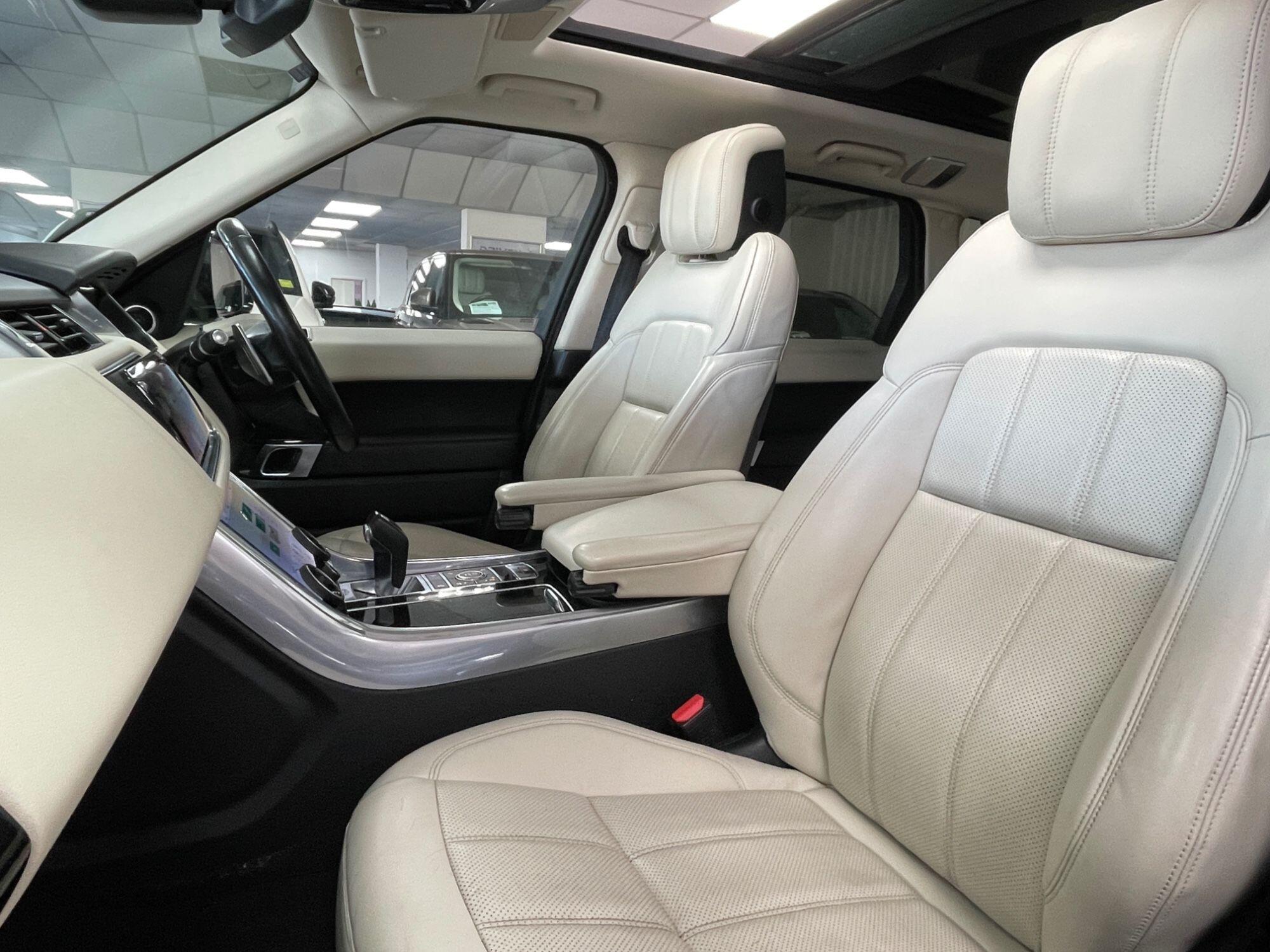 Land Rover RANGE ROVER SPORT - Image 37