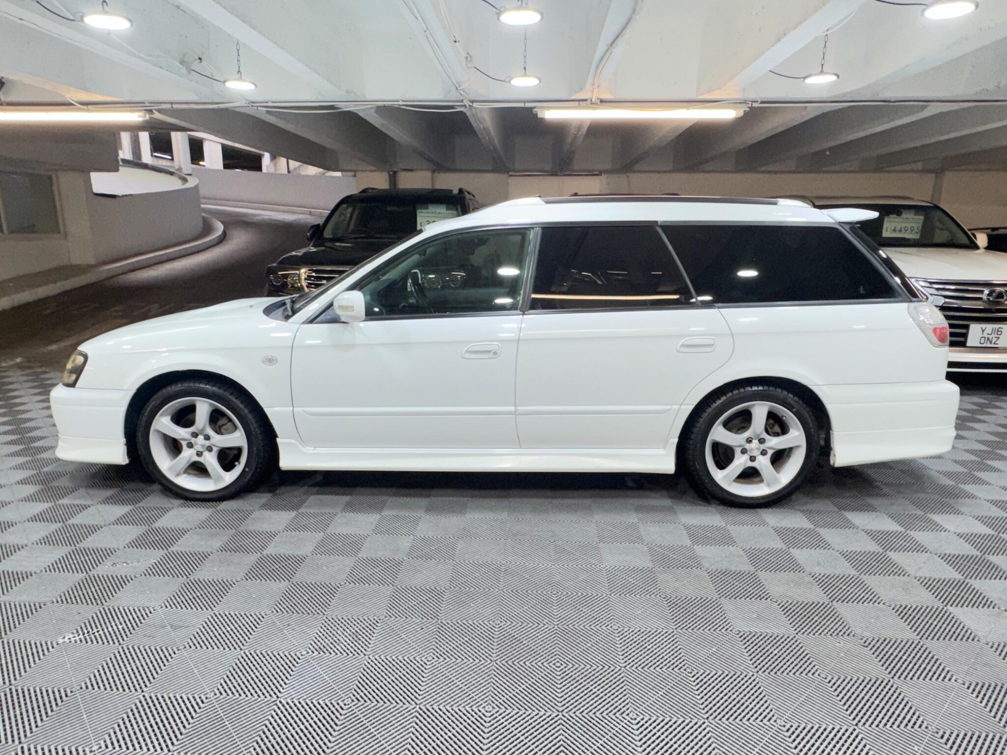 Subaru Legacy - Image 2