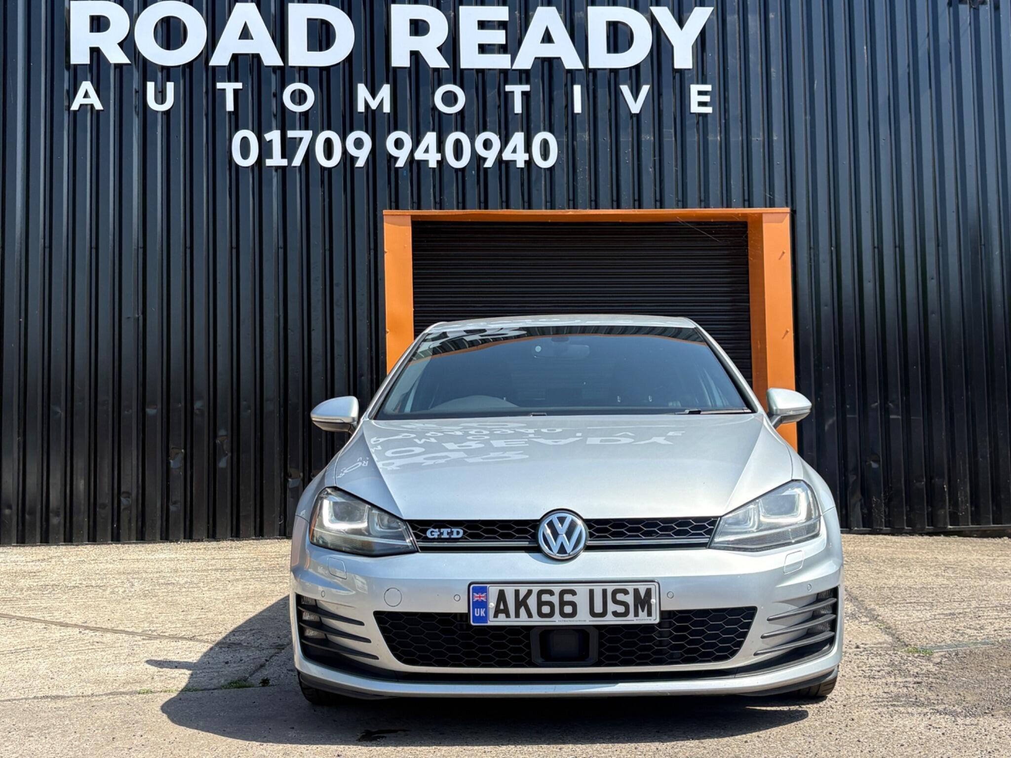 Volkswagen Golf - Image 2
