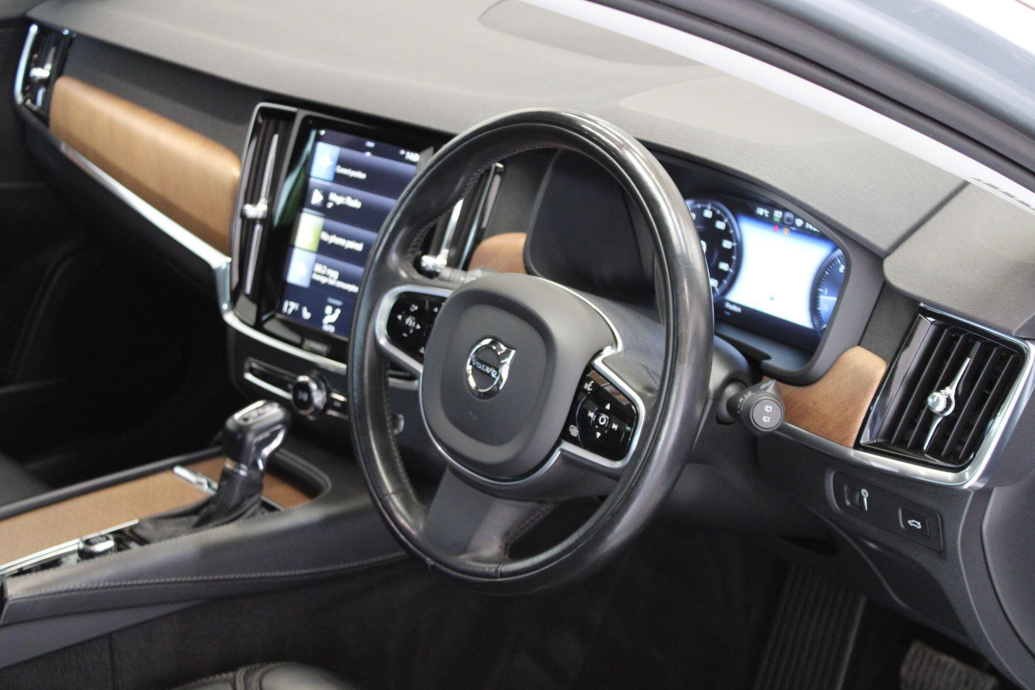 Volvo V90 - Image 50