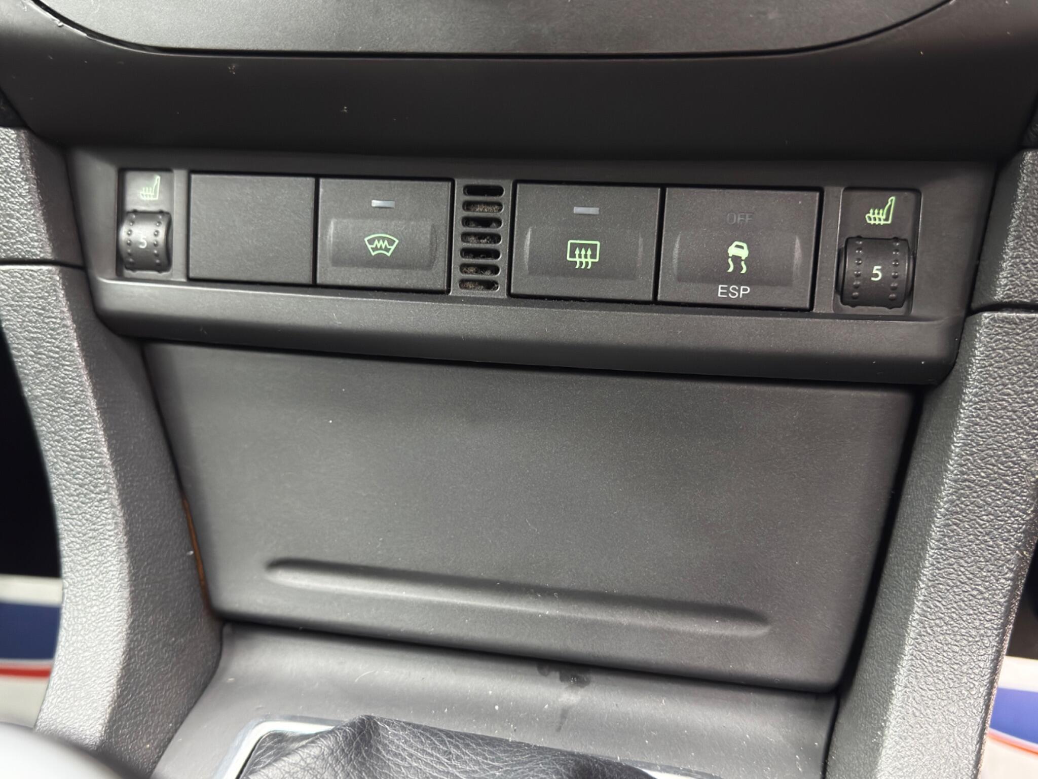 Ford Focus - Image 24