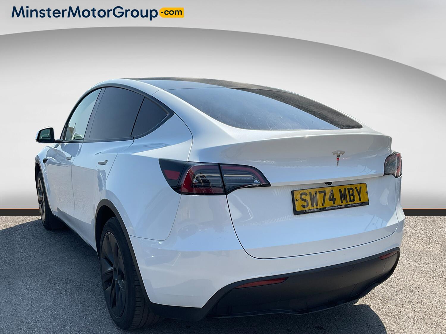 Tesla Model Y - Image 4