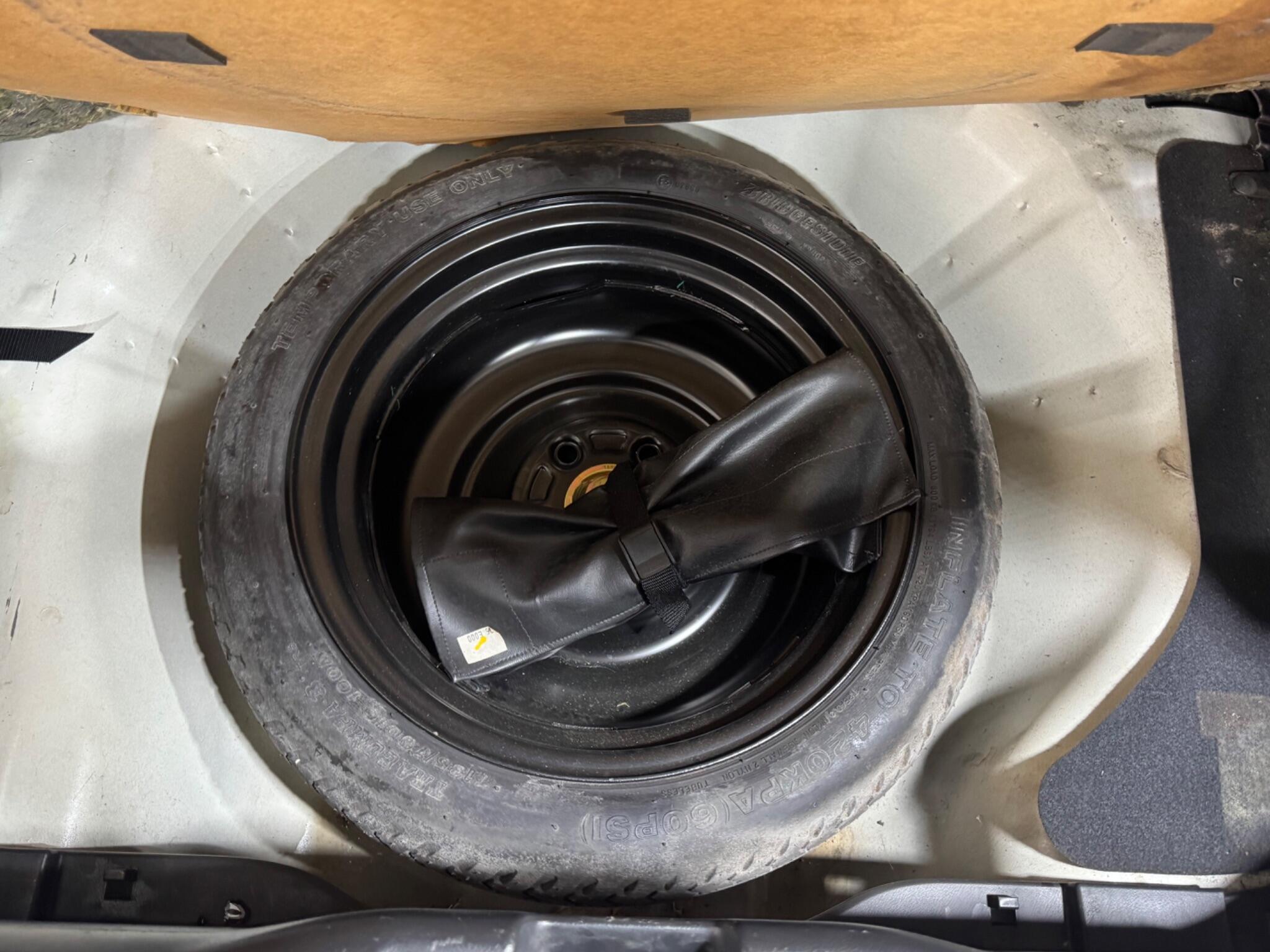 Honda Civic - Image 12