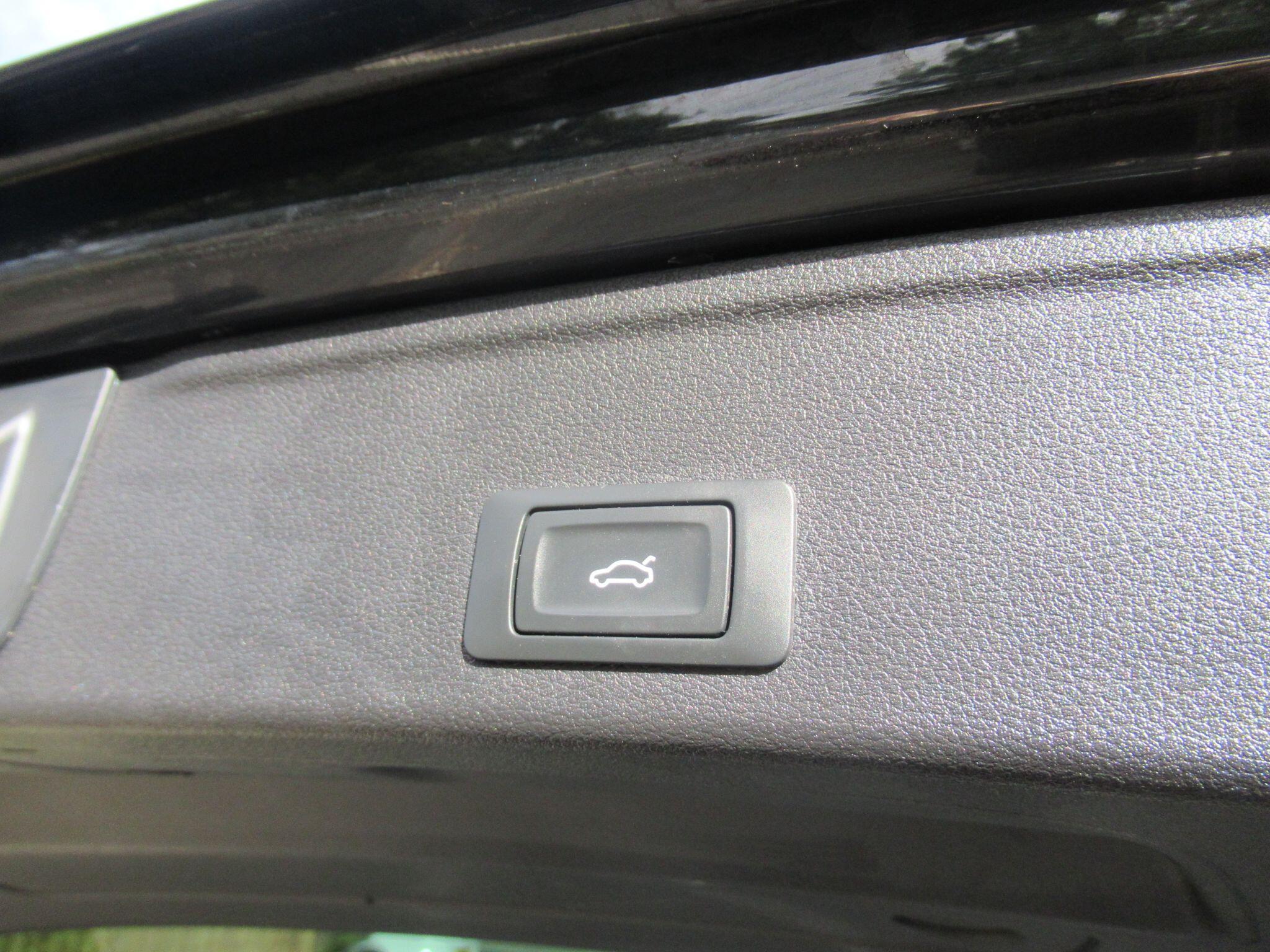 Audi A4 Avant - Image 15