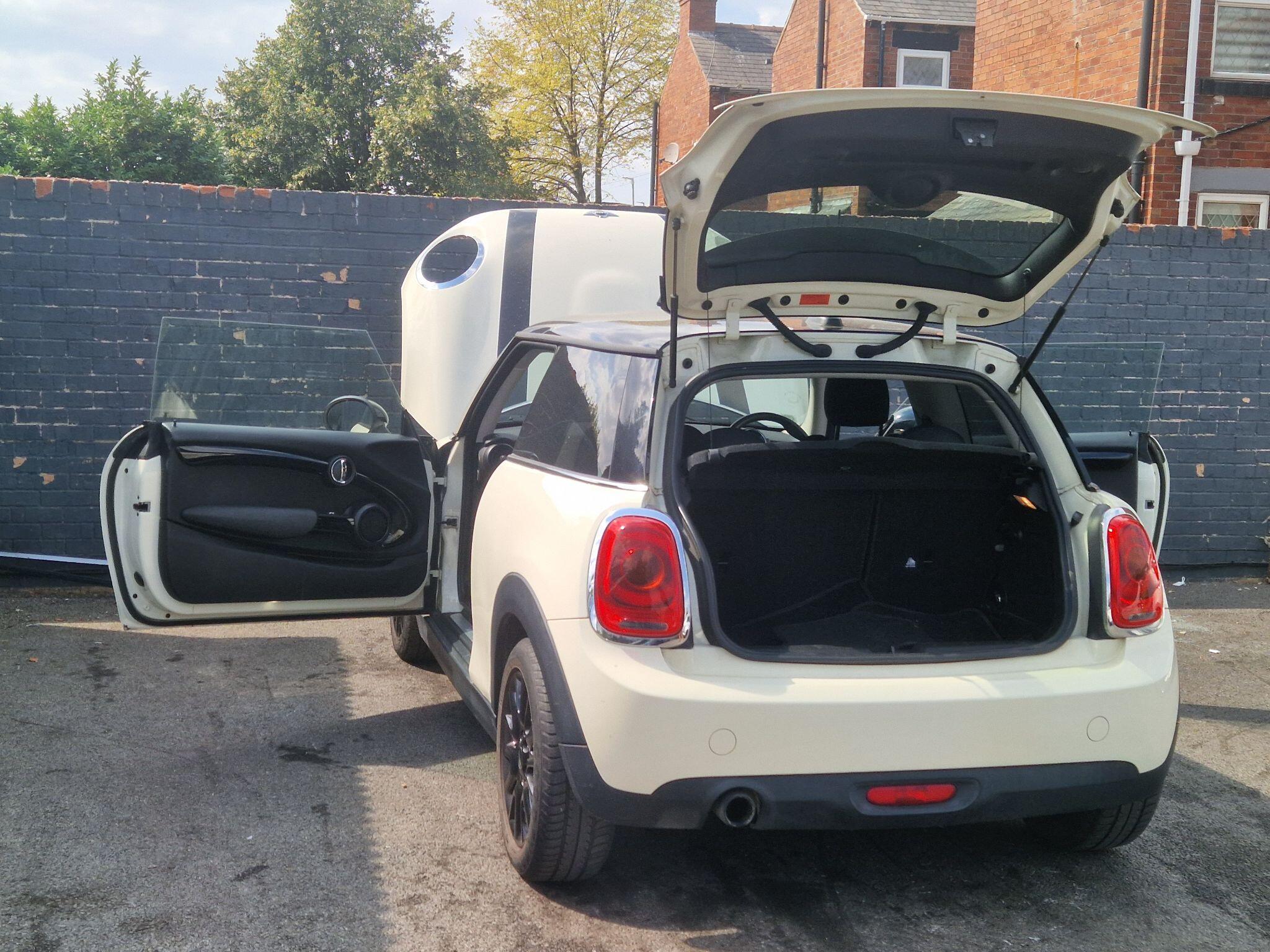 MINI Hatch - Image 19