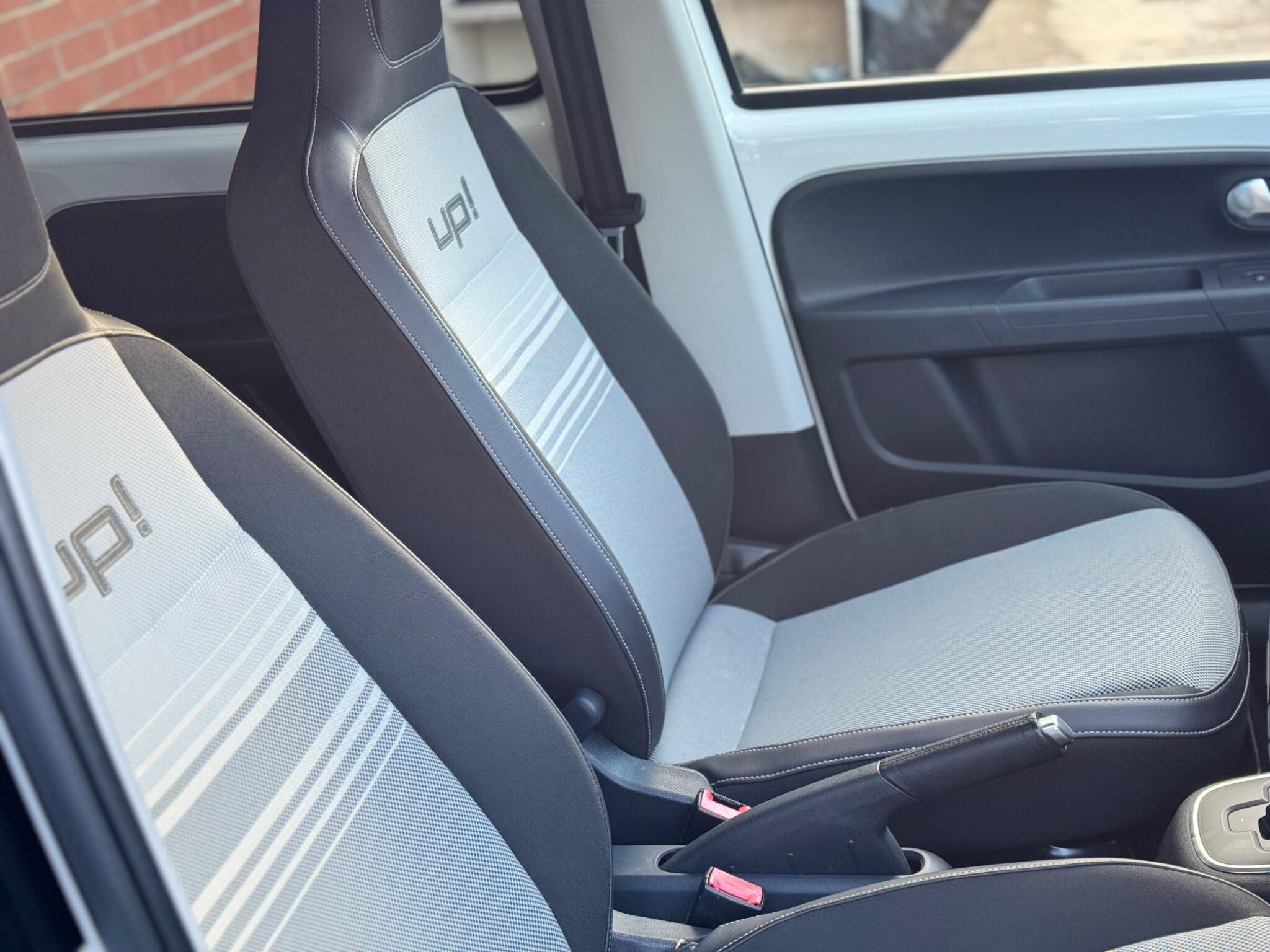 Volkswagen up! - Image 19