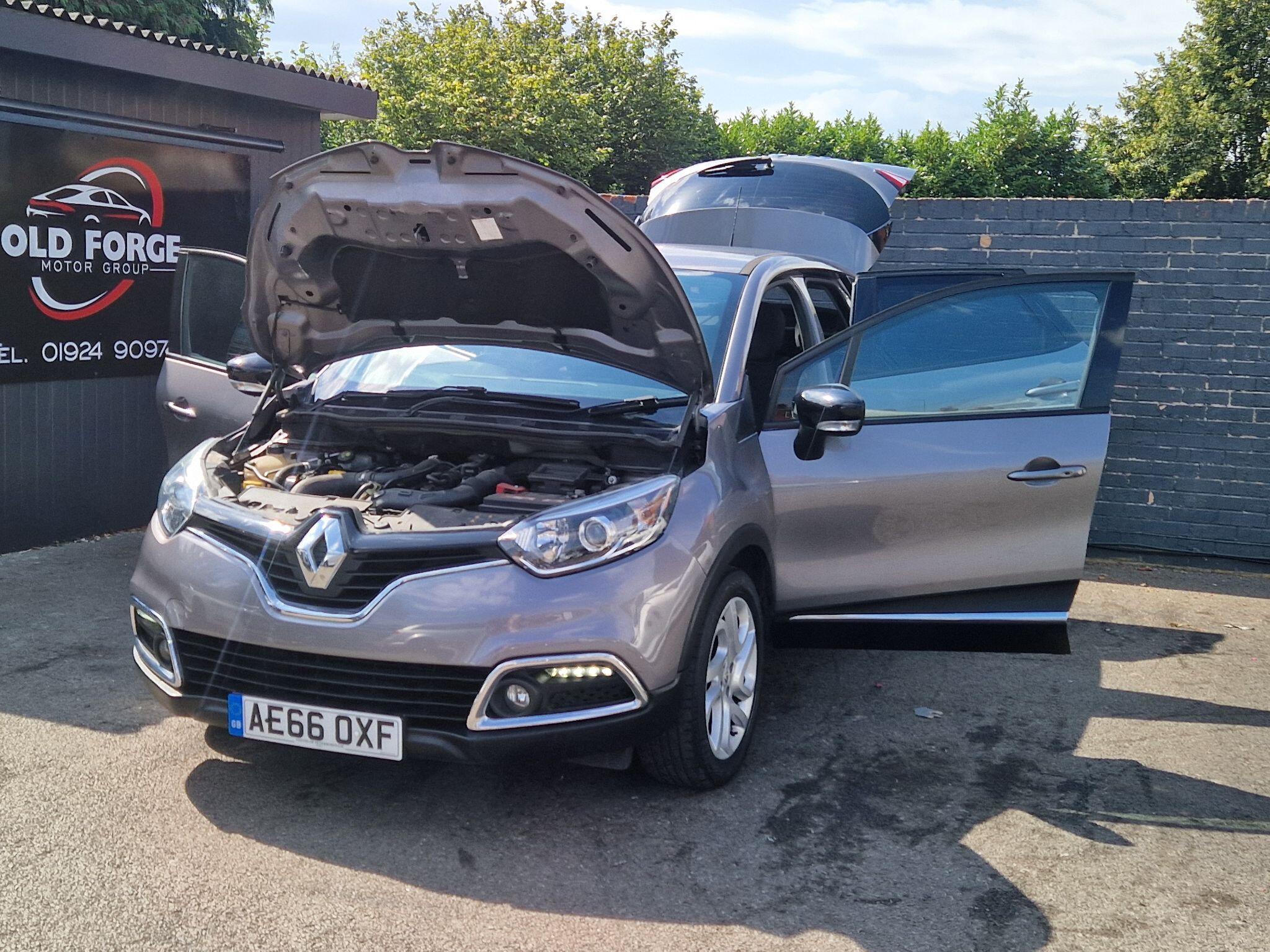 Renault Captur - Image 14
