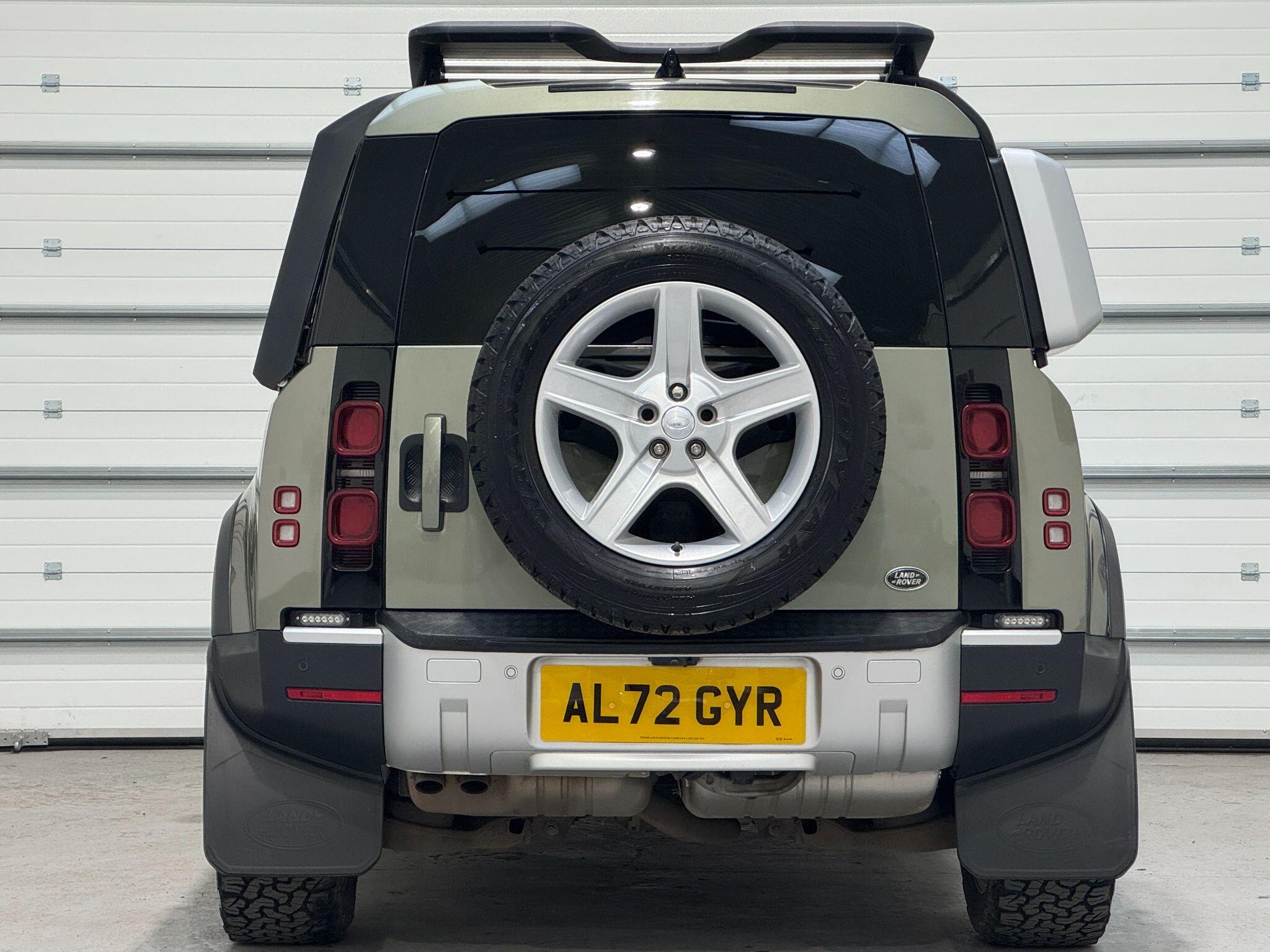 Land Rover Defender 110 - Image 13