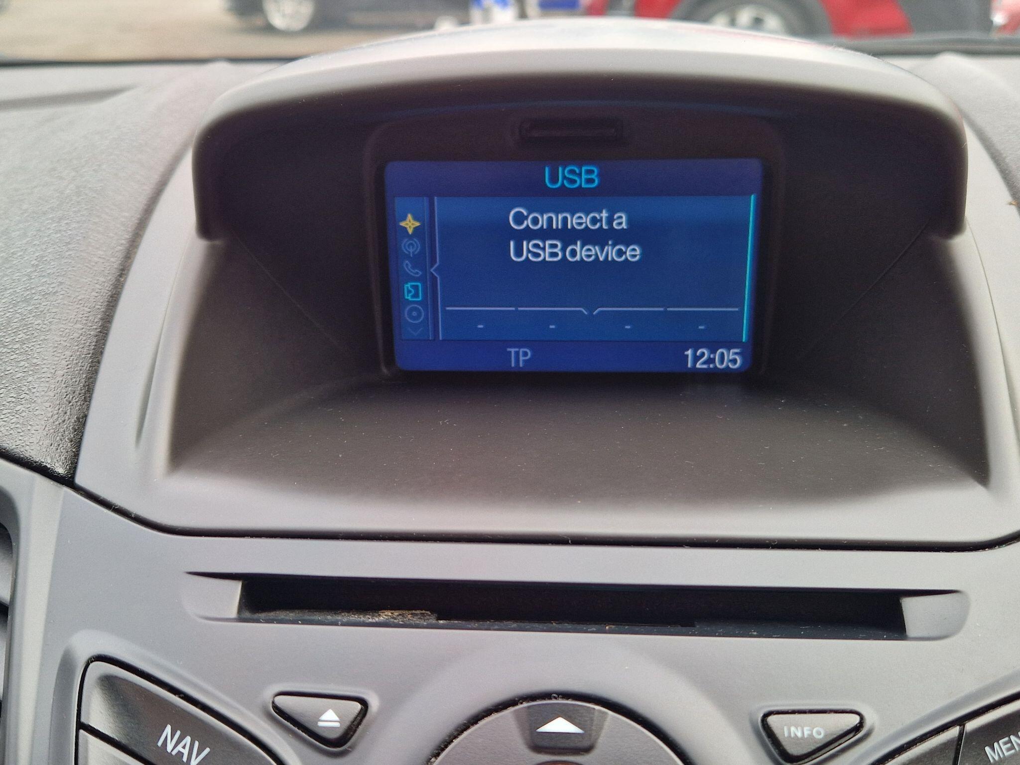 Ford Fiesta - Image 32