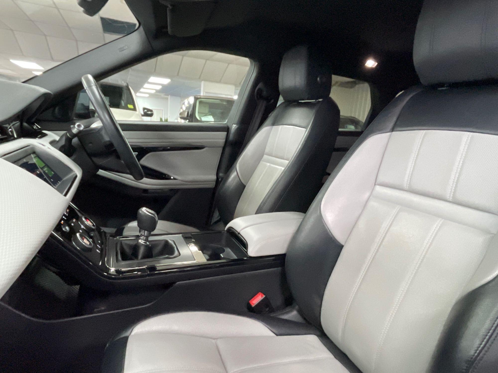 Land Rover Range Rover Evoque - Image 31