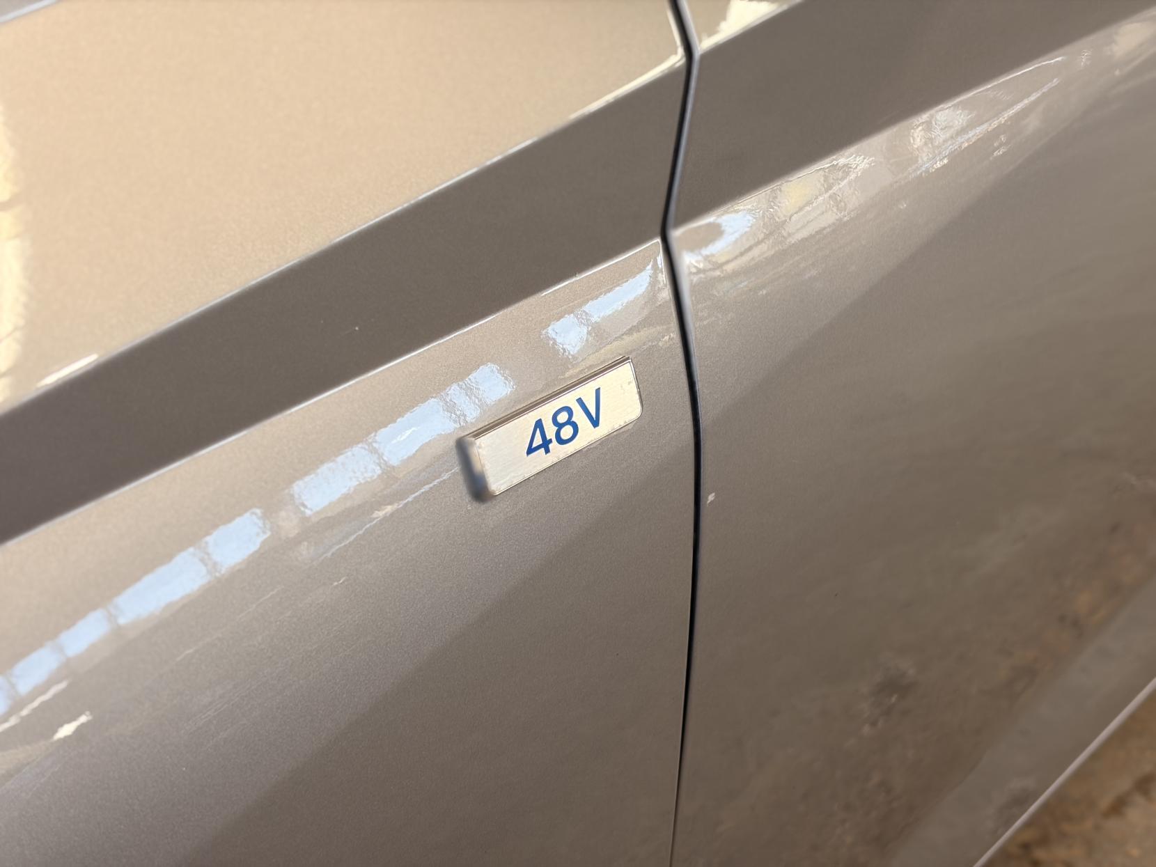 Hyundai i20 - Image 19