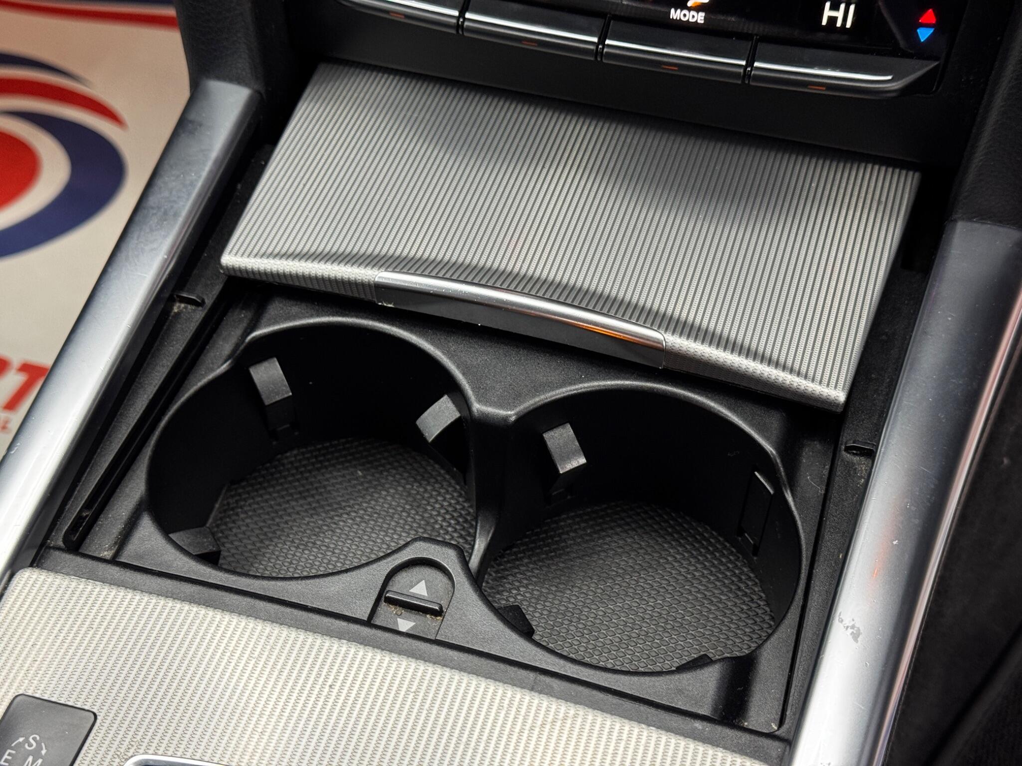 Mercedes E Class - Image 25