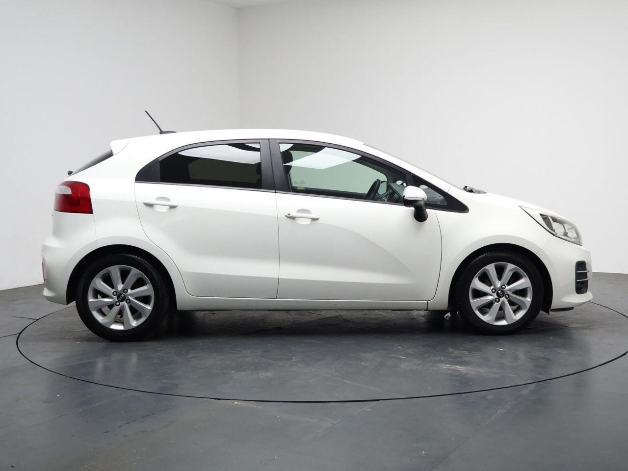 Kia Rio - Image 14