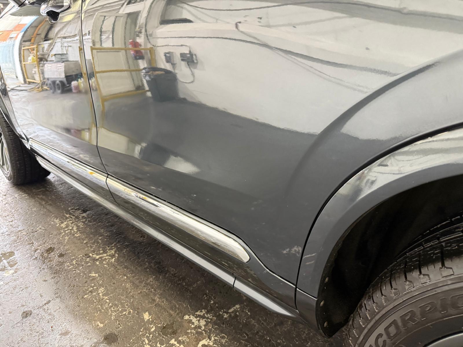 Volvo XC90 - Image 22