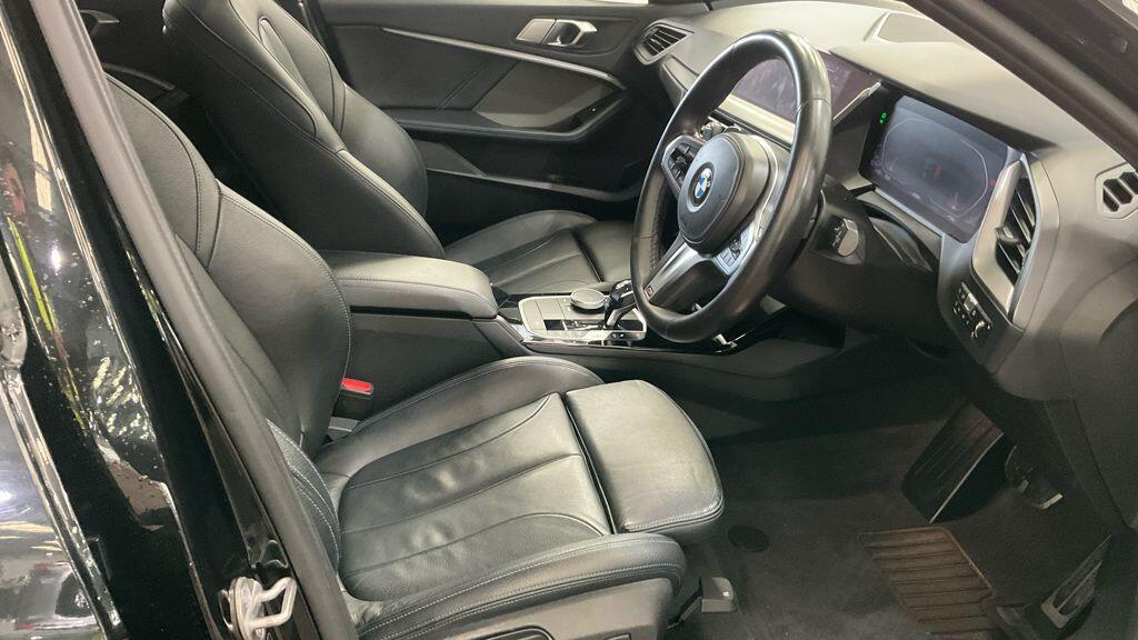 BMW 1 Series - Image 3