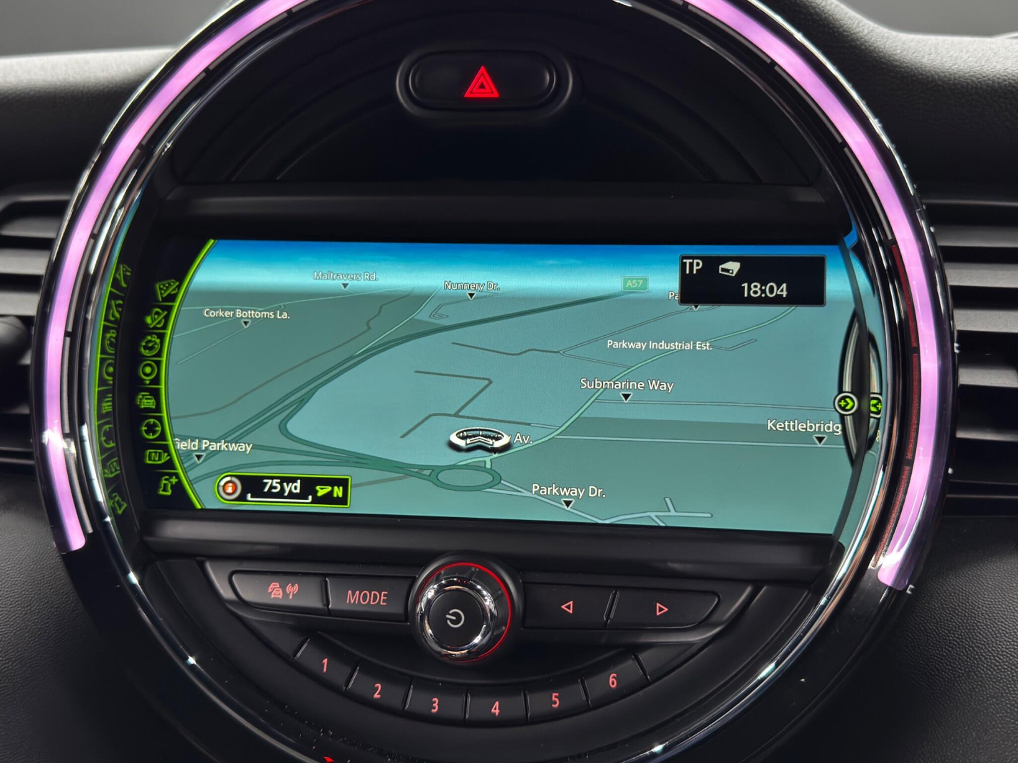 MINI Hatch - Image 30