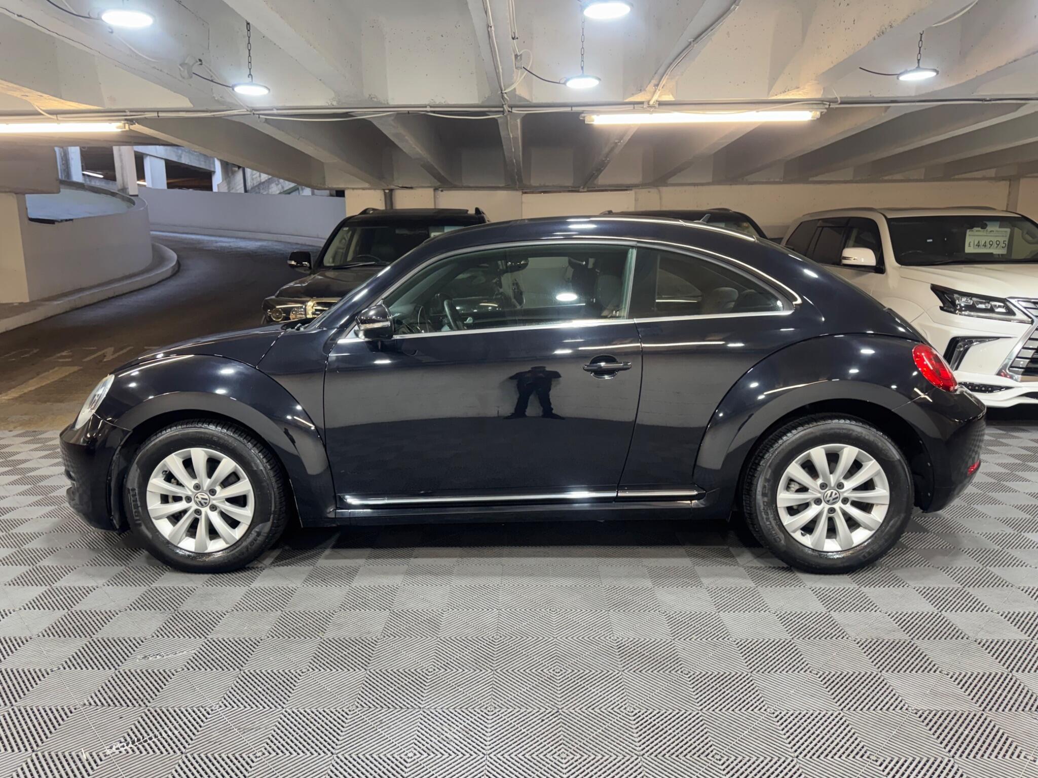 Volkswagen Beetle - Image 2