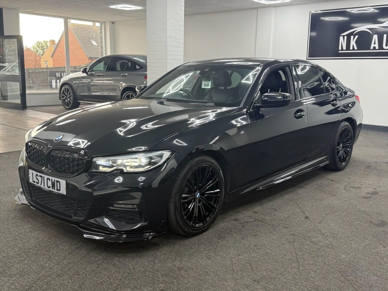 BMW 3 Series - Image 10
