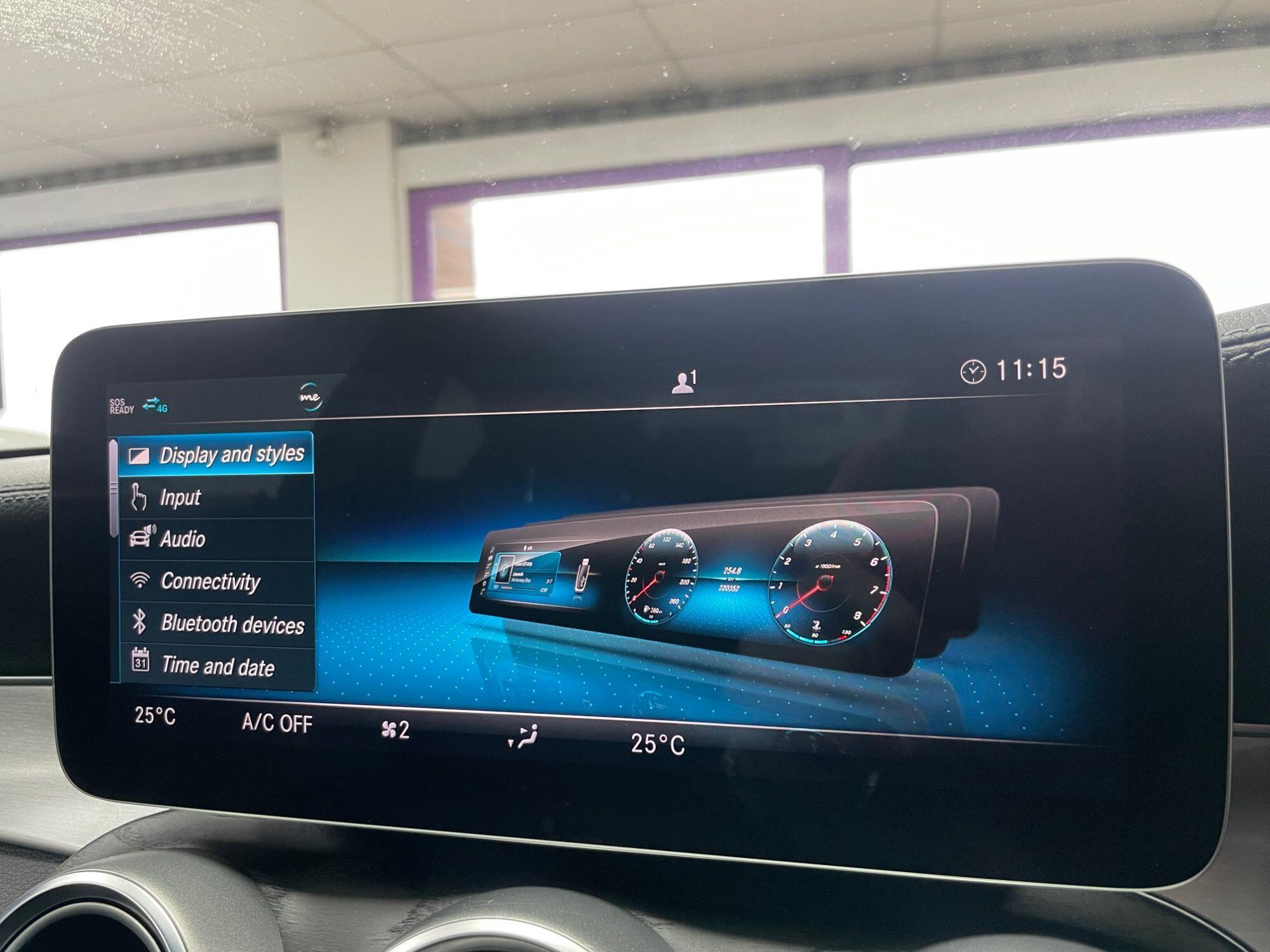 Mercedes C-Class - Image 48