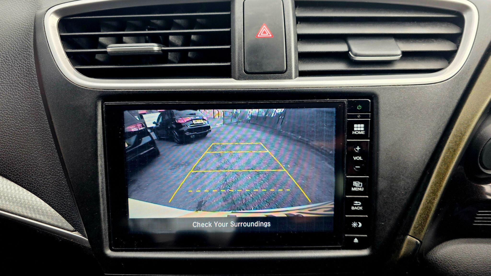 Honda Civic - Image 32