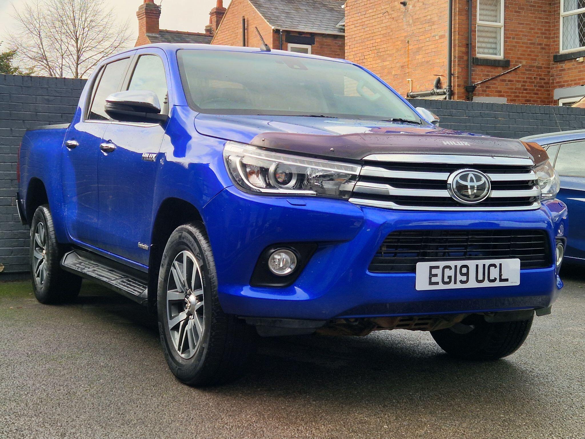 Toyota Hilux - Image 15