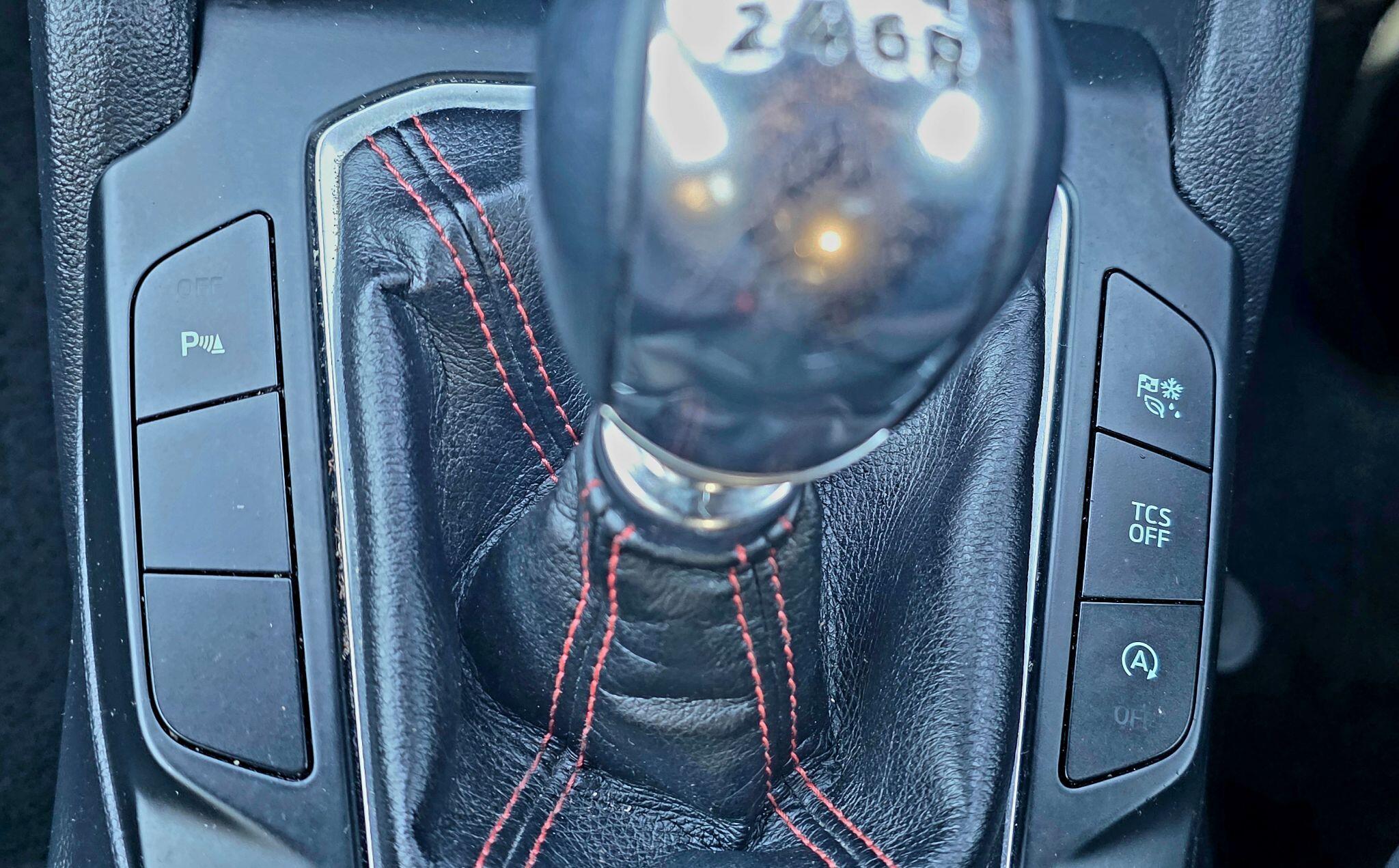 Ford Focus - Image 28