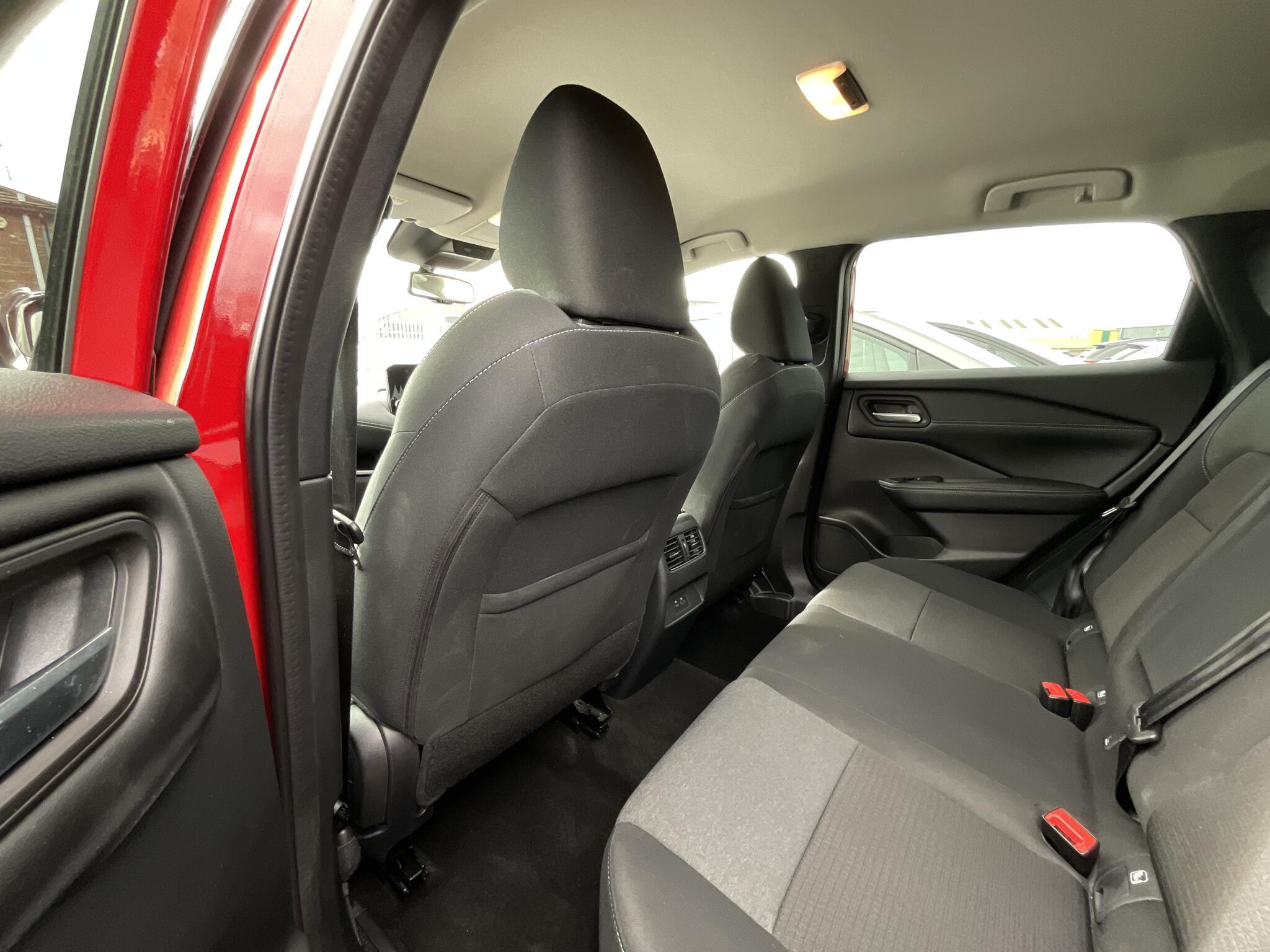 Nissan Qashqai - Image 13